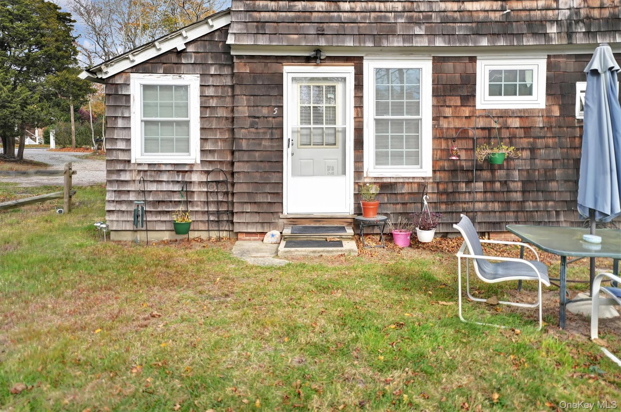 14 Halsey Avenue Property Photo 8