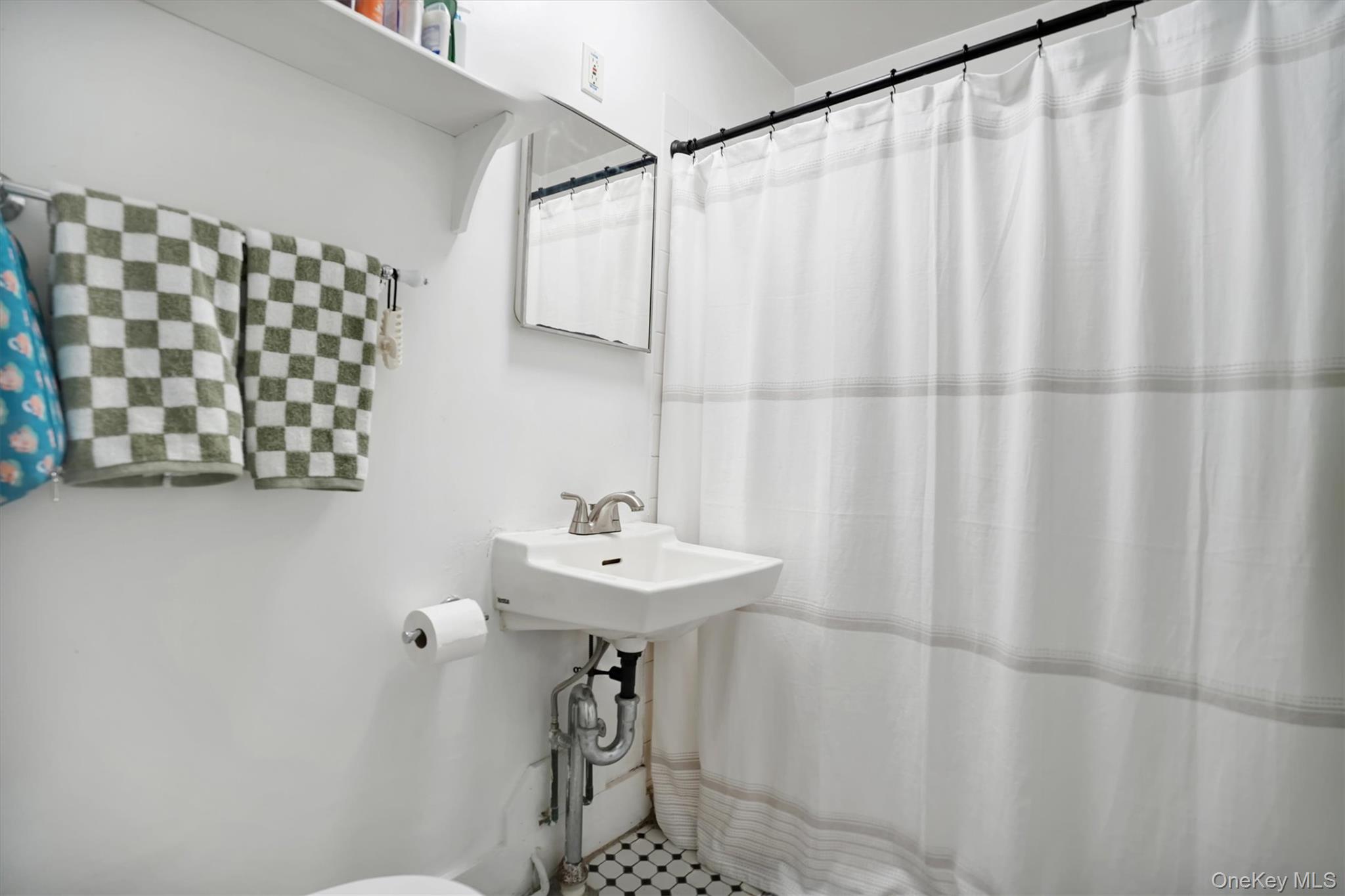 14 Halsey Avenue Property Photo 14