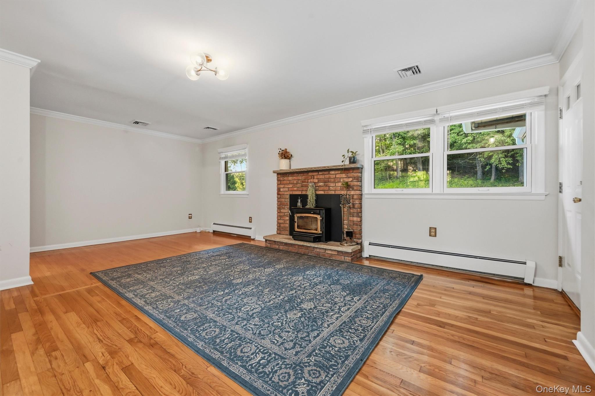 14 Pond Hill Avenue Property Photo 7
