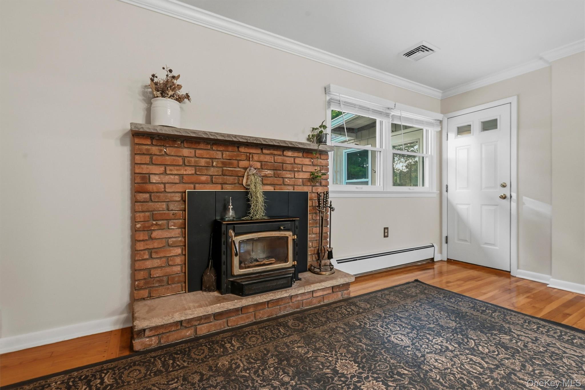 14 Pond Hill Avenue Property Photo 8