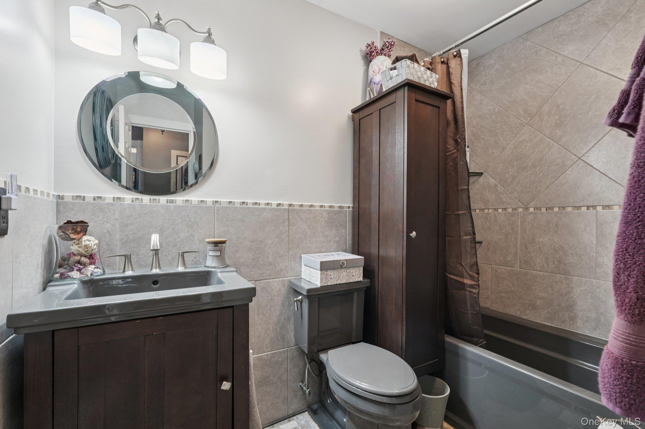 105 Shaker Court Property Photo 15