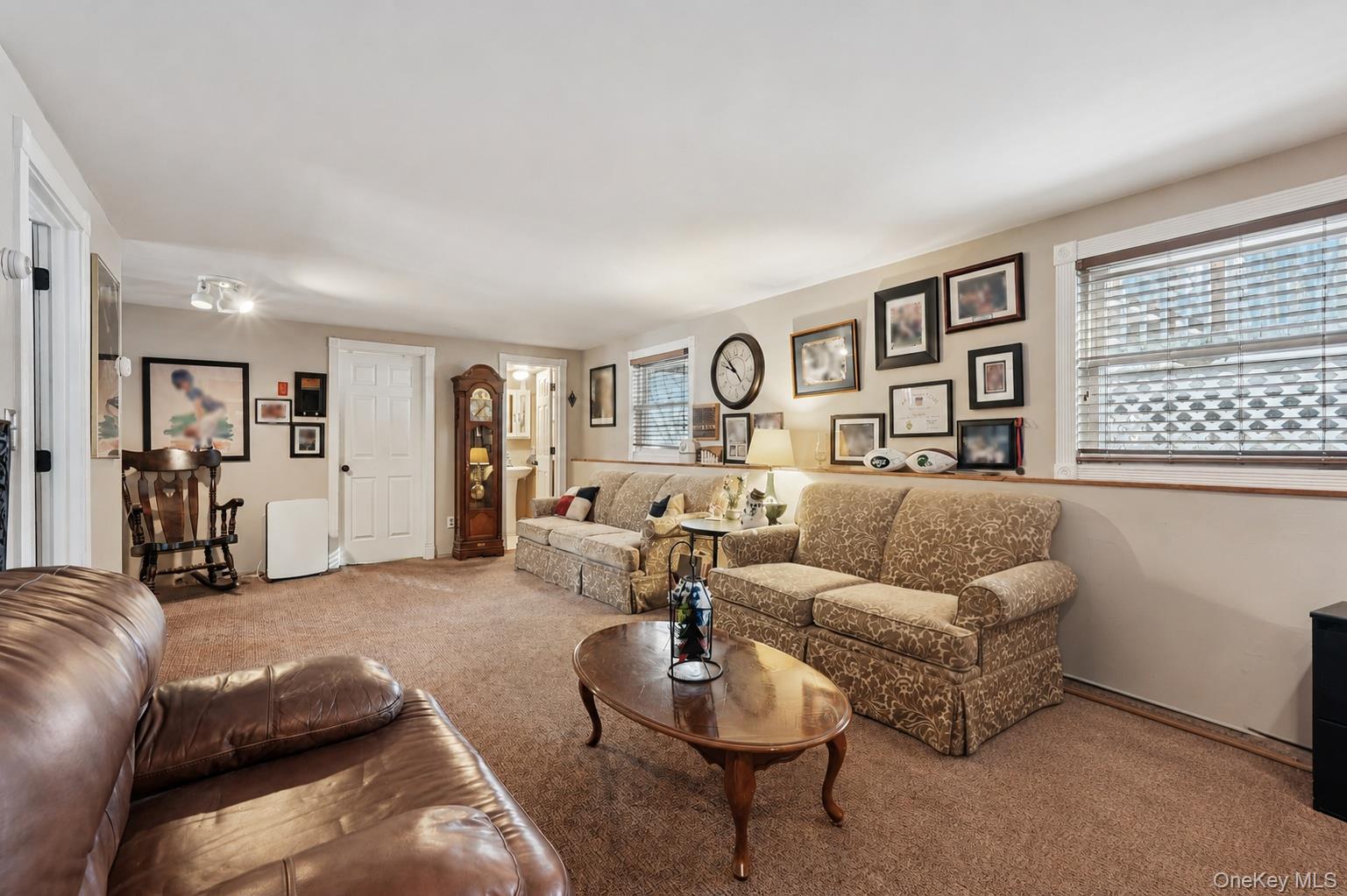 105 Shaker Court Property Photo 25