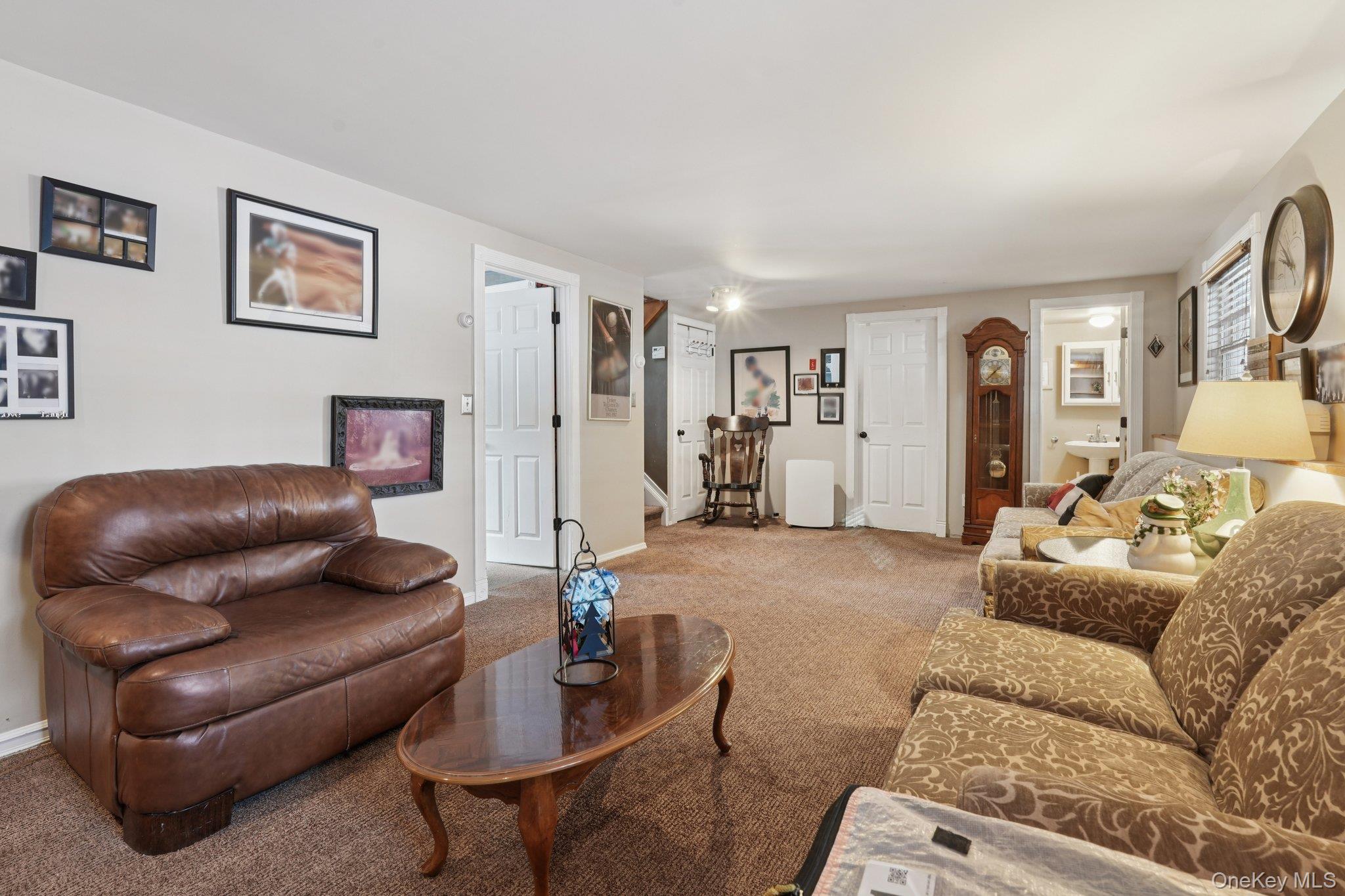 105 Shaker Court Property Photo 26