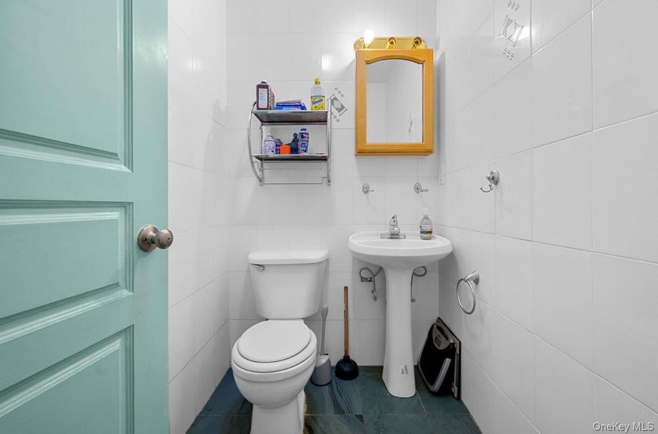 15 Evans Street Property Photo 5