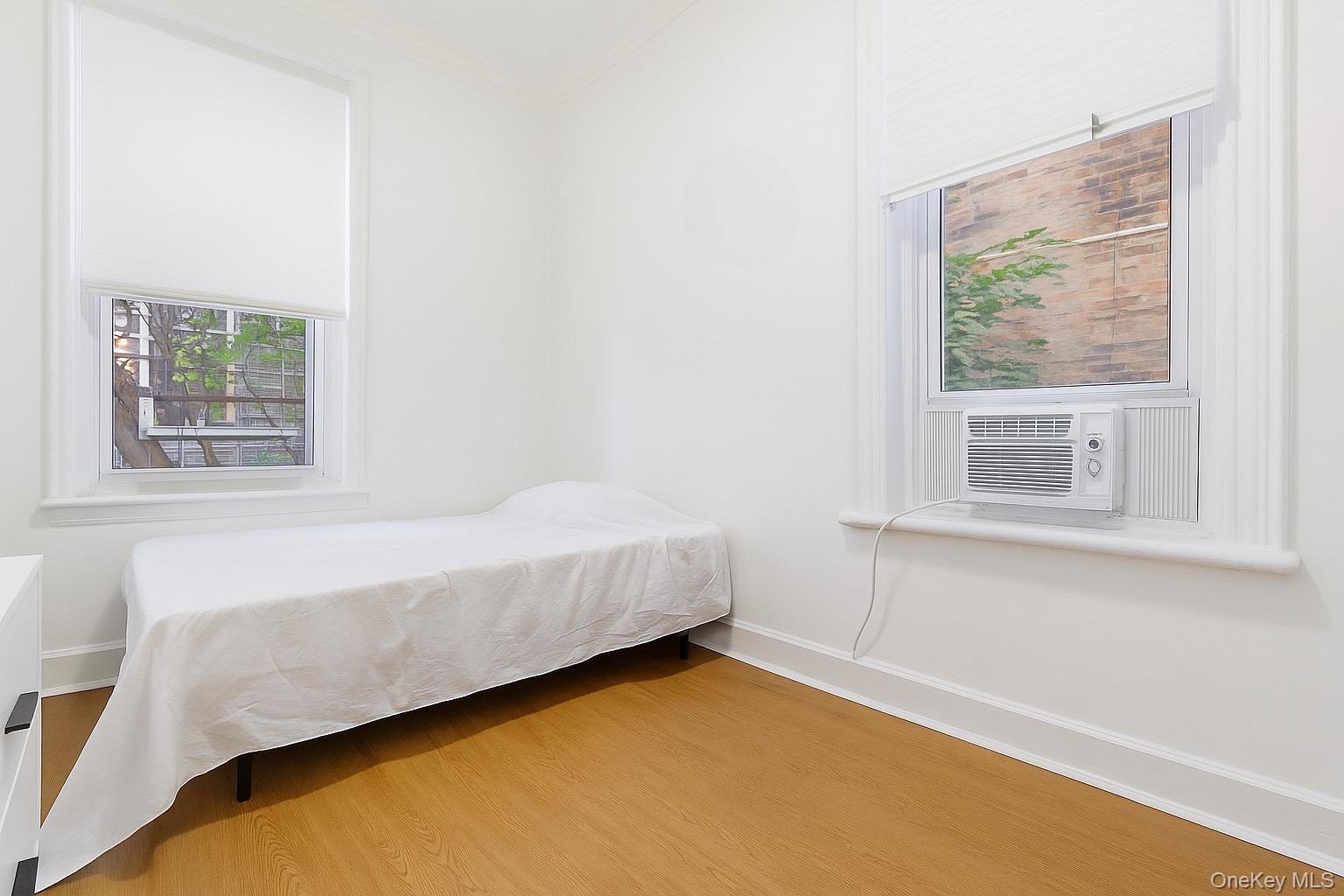 255 Saint Nicholas Avenue Property Photo 8