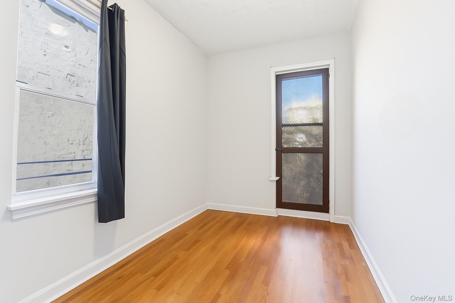 255 Saint Nicholas Avenue Property Photo 12