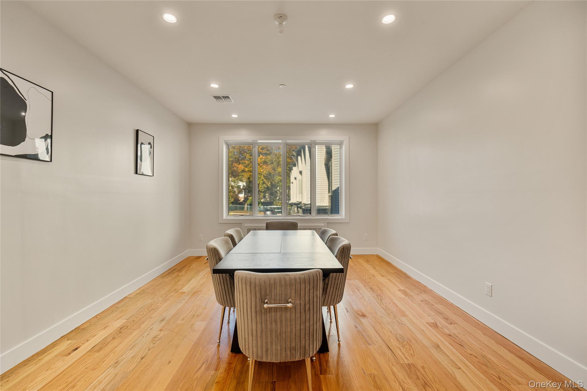 17 Lazer Court 202 Property Photo 9