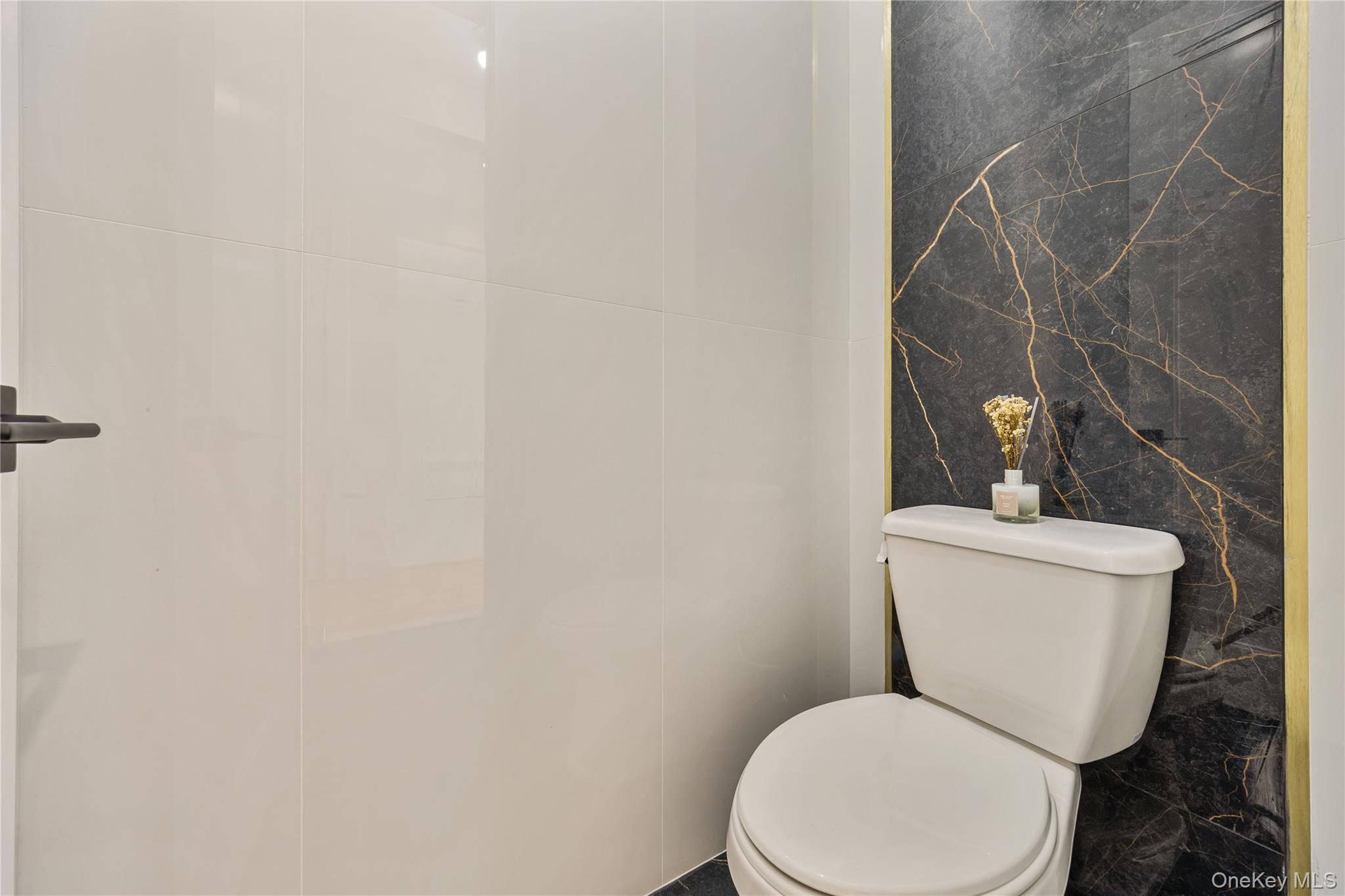 17 Lazer Court 202 Property Photo 14