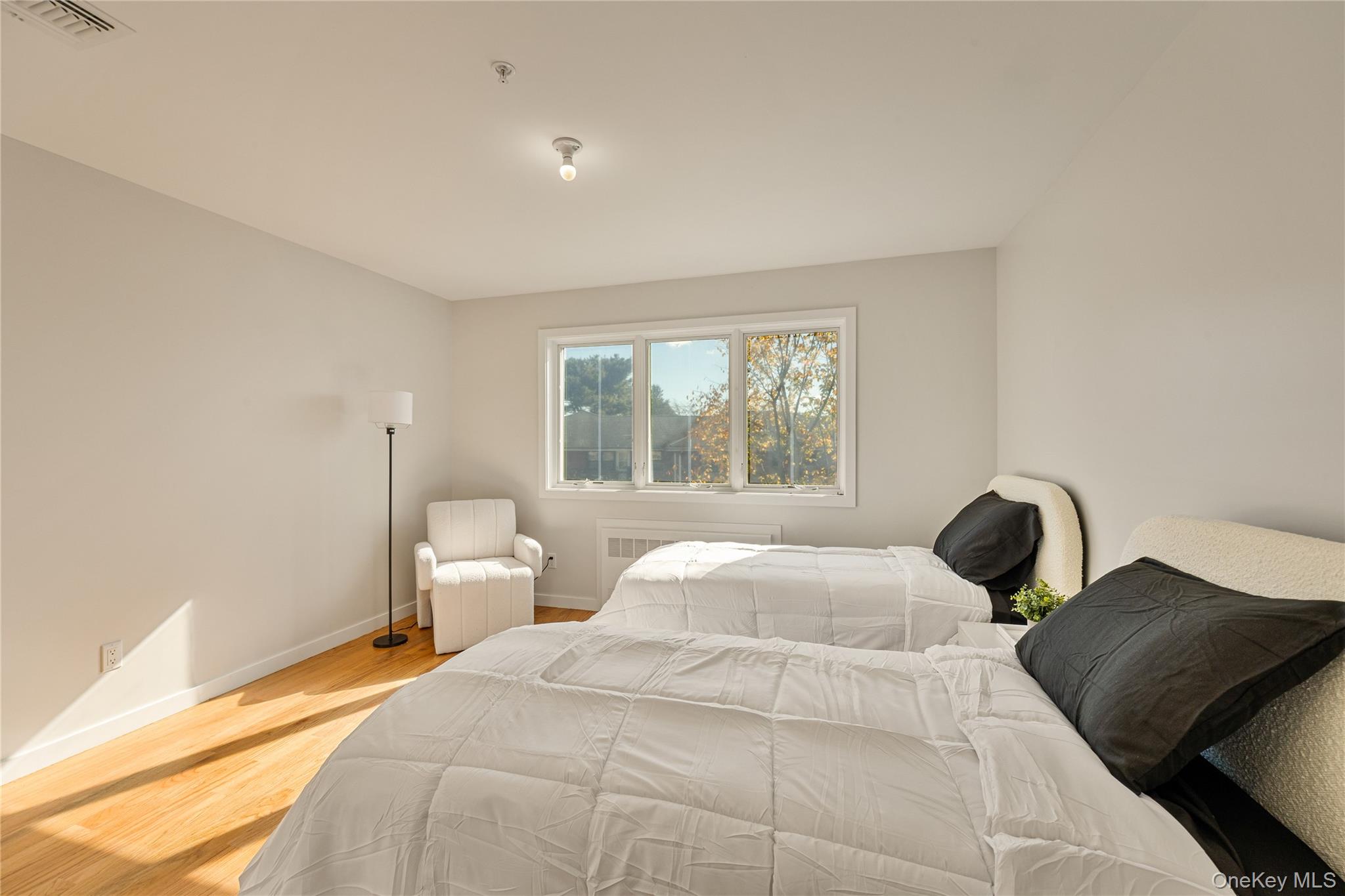 17 Lazer Court 202 Property Photo 28