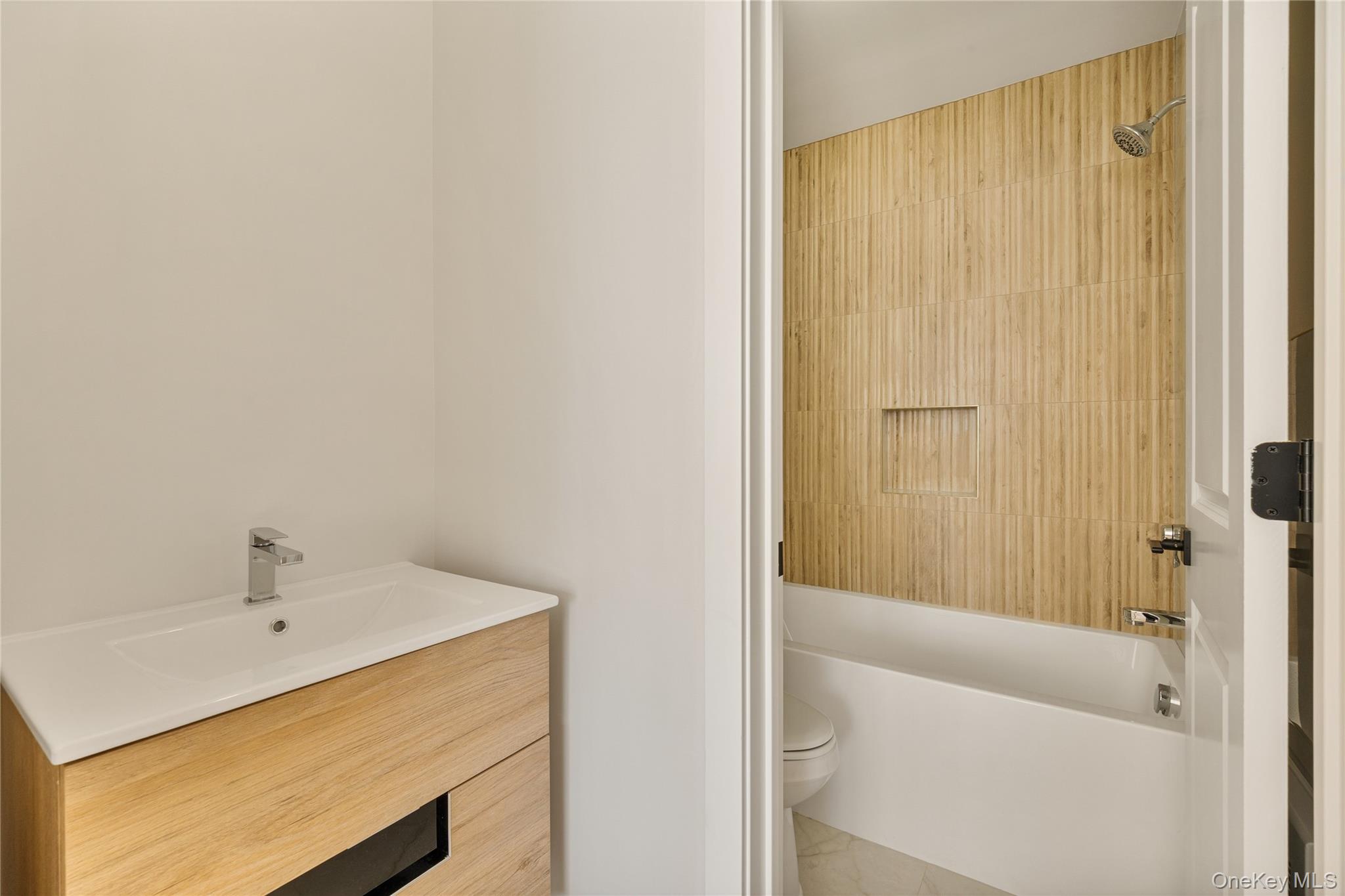 17 Lazer Court 202 Property Photo 29