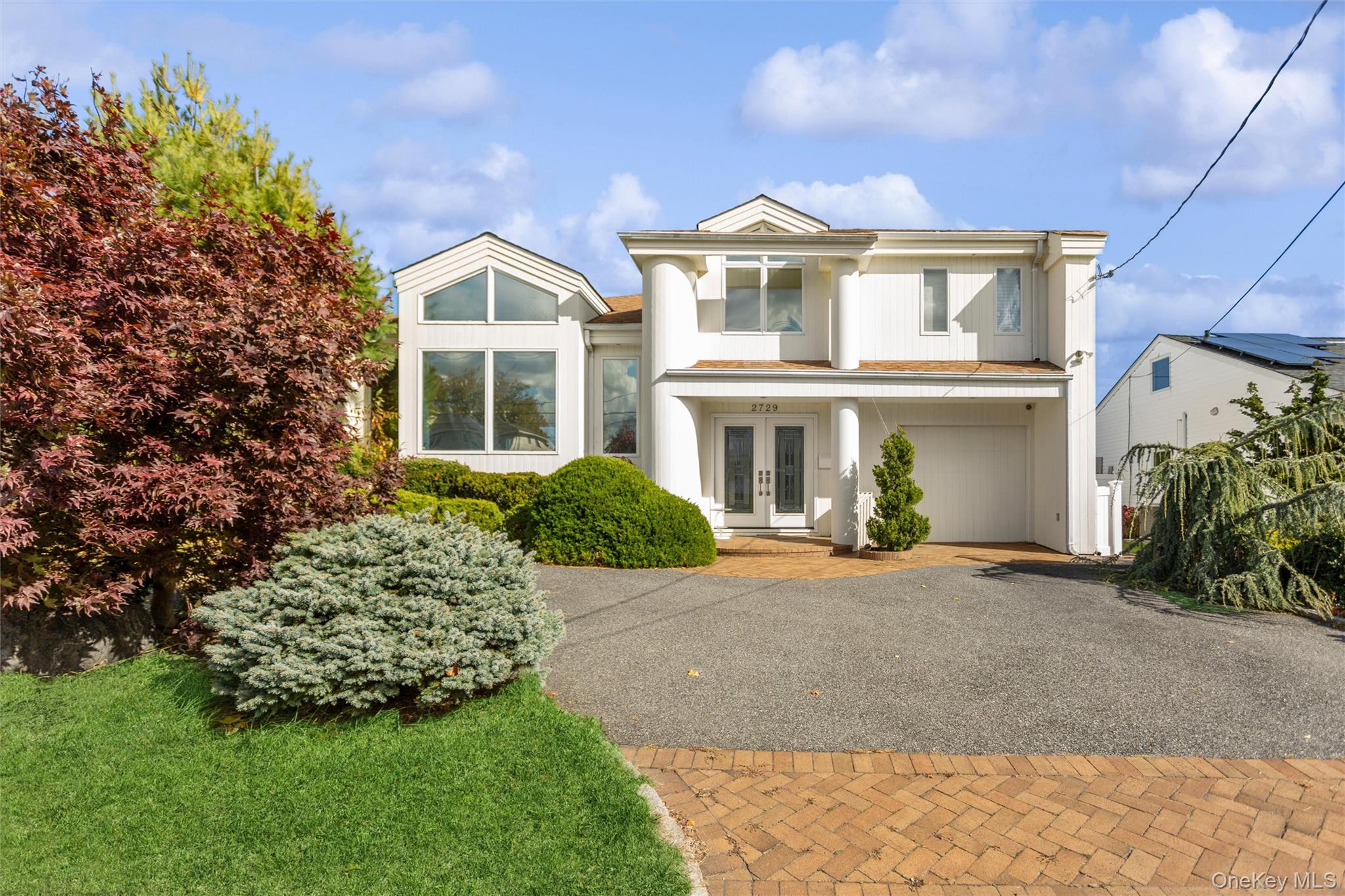 2729 Shore Drive Property Photo 1