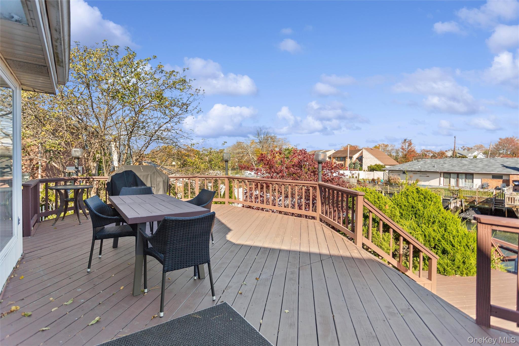 2729 Shore Drive Property Photo 25