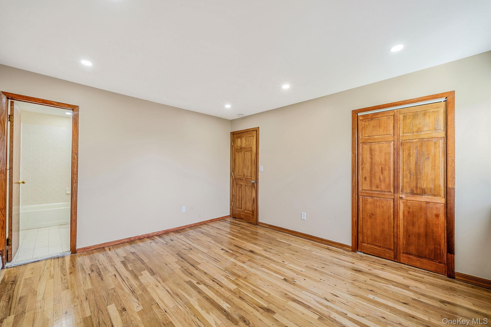 4 Bay Place Property Photo 14
