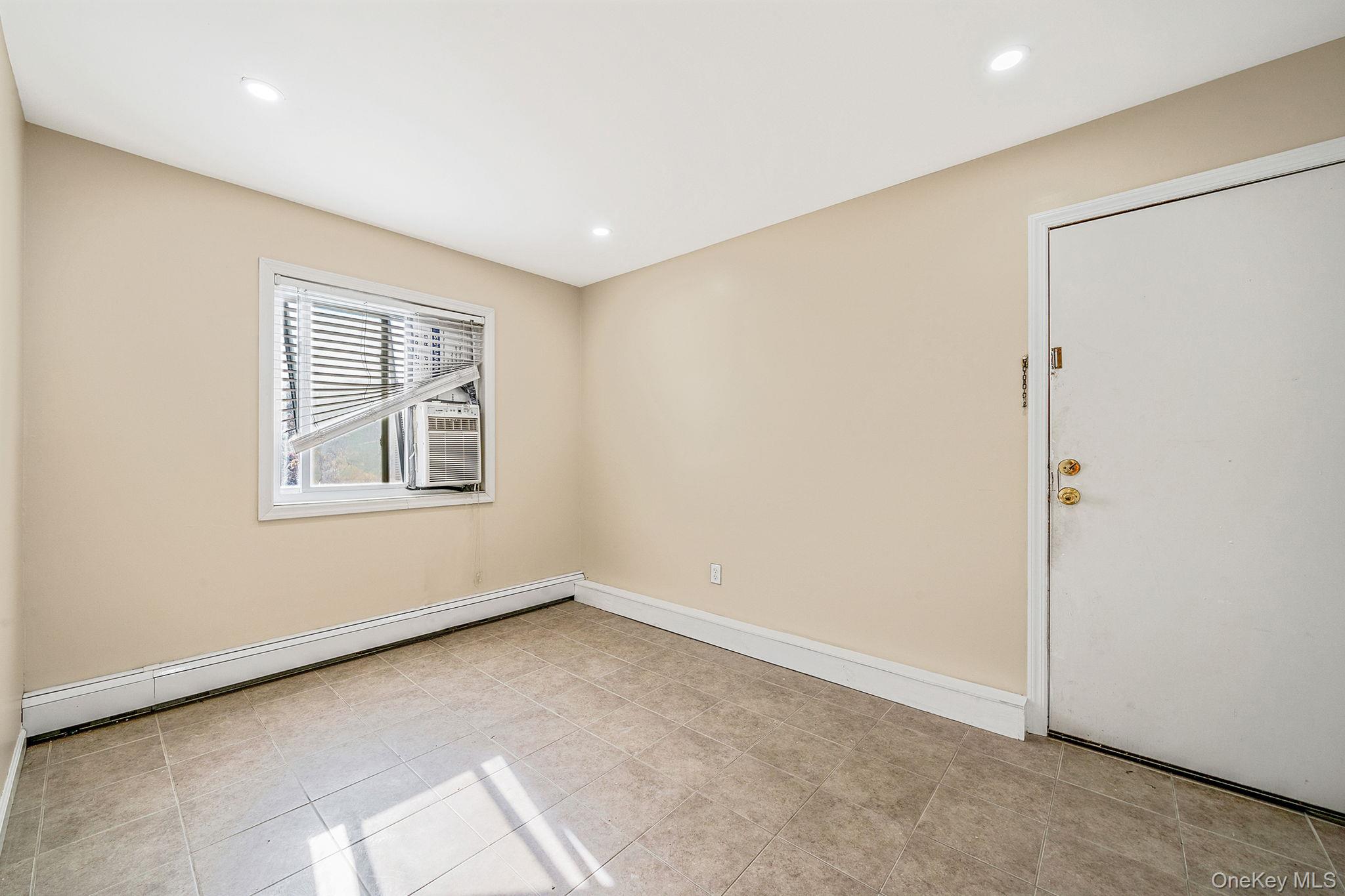 4 Bay Place Property Photo 16