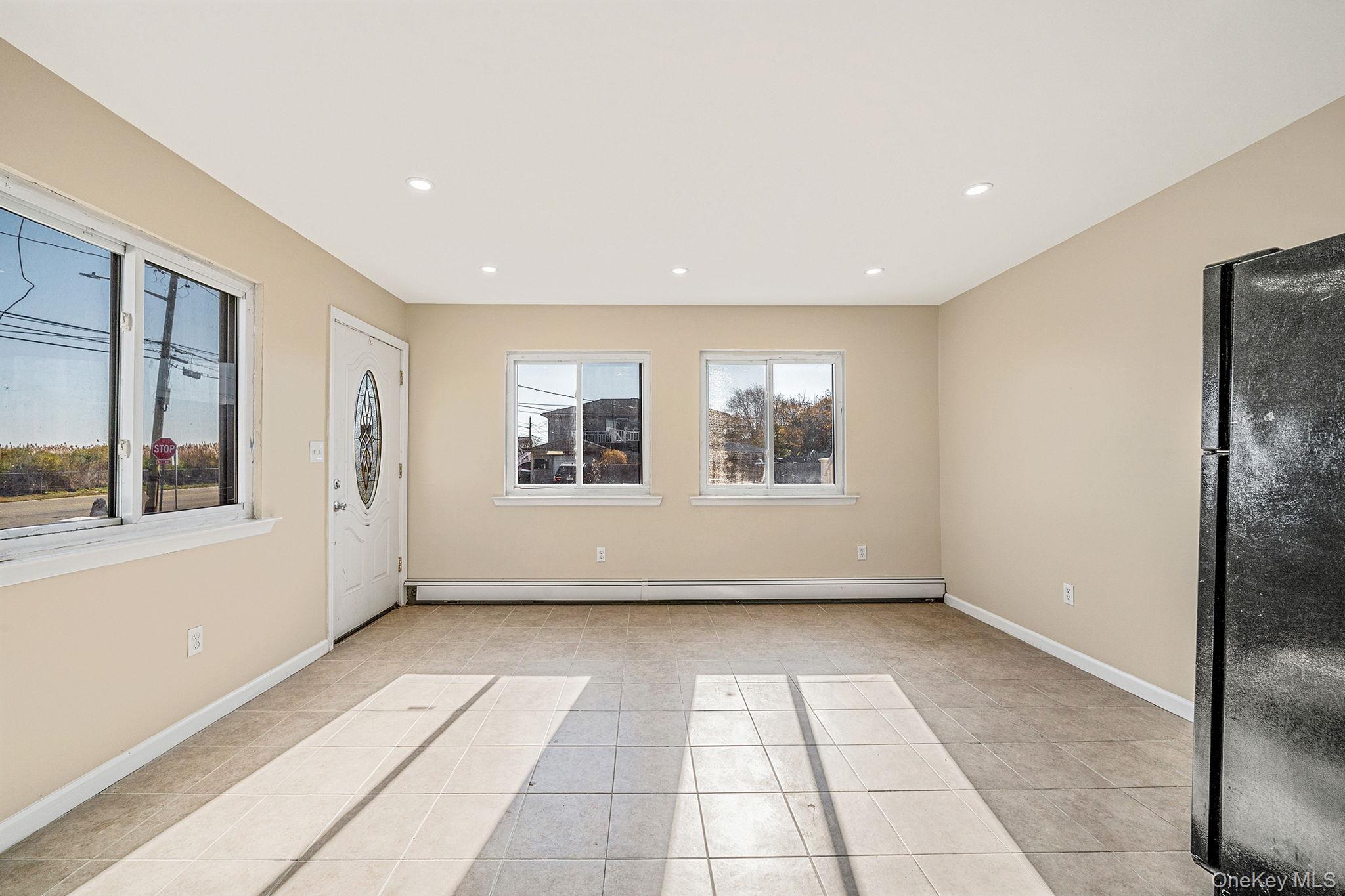 4 Bay Place Property Photo 19