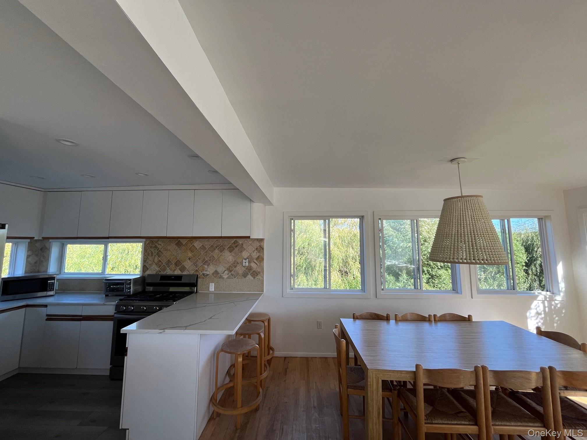 150 Clipper Roadway Property Photo 7