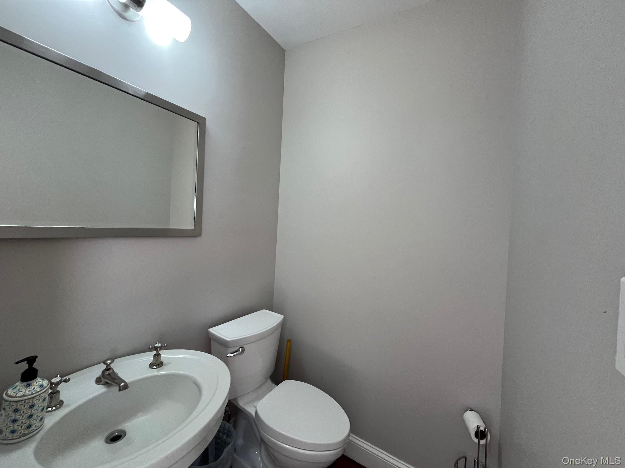 150 Clipper Roadway Property Photo 19