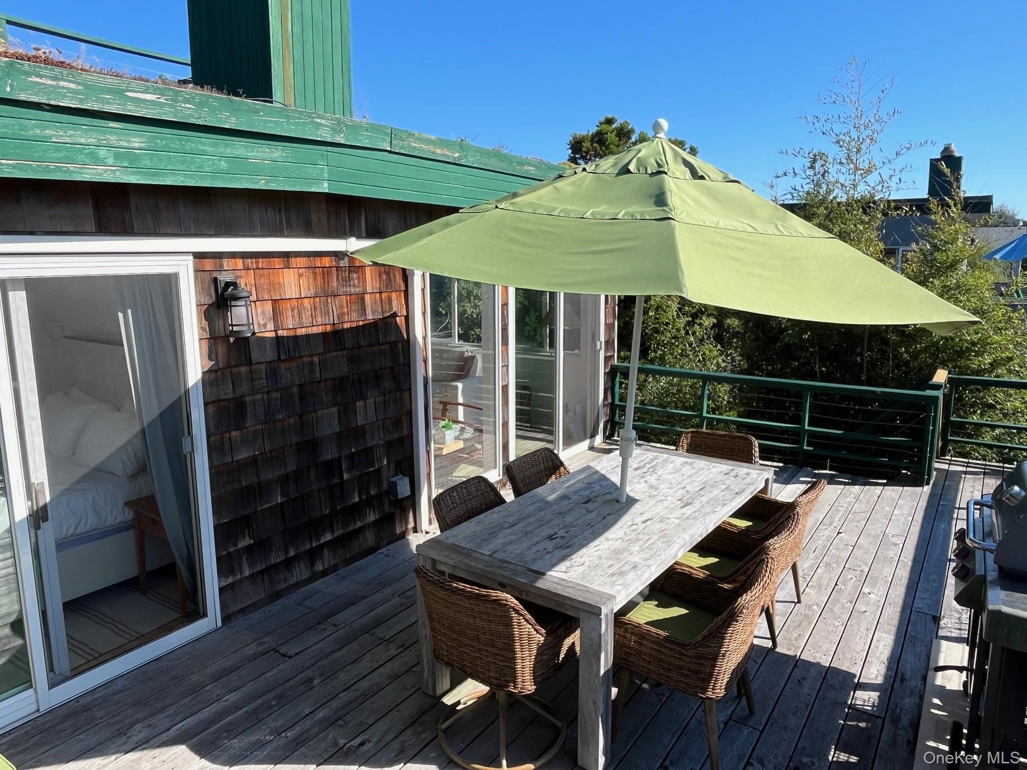 150 Clipper Roadway Property Photo 24