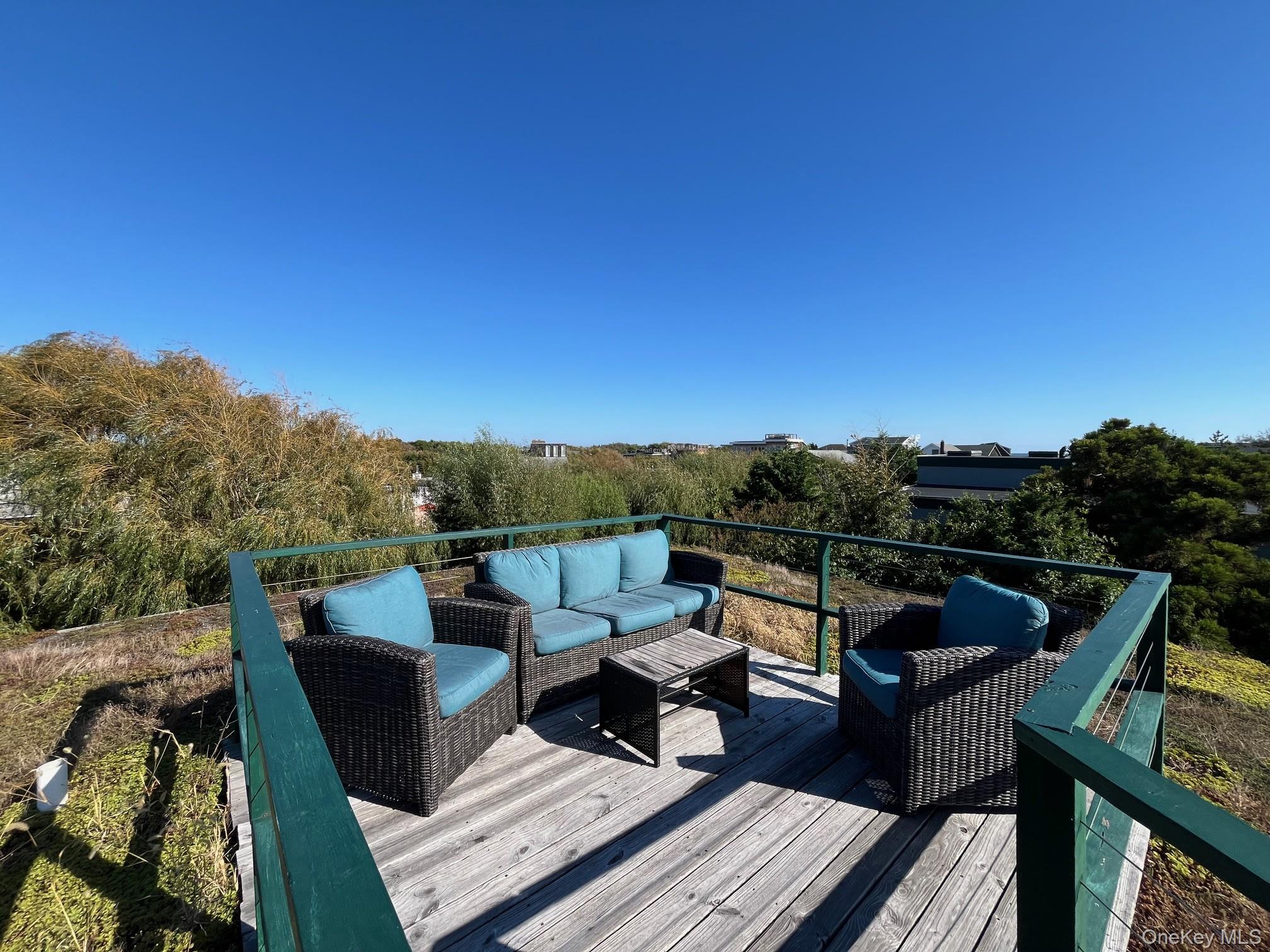 150 Clipper Roadway Property Photo 25