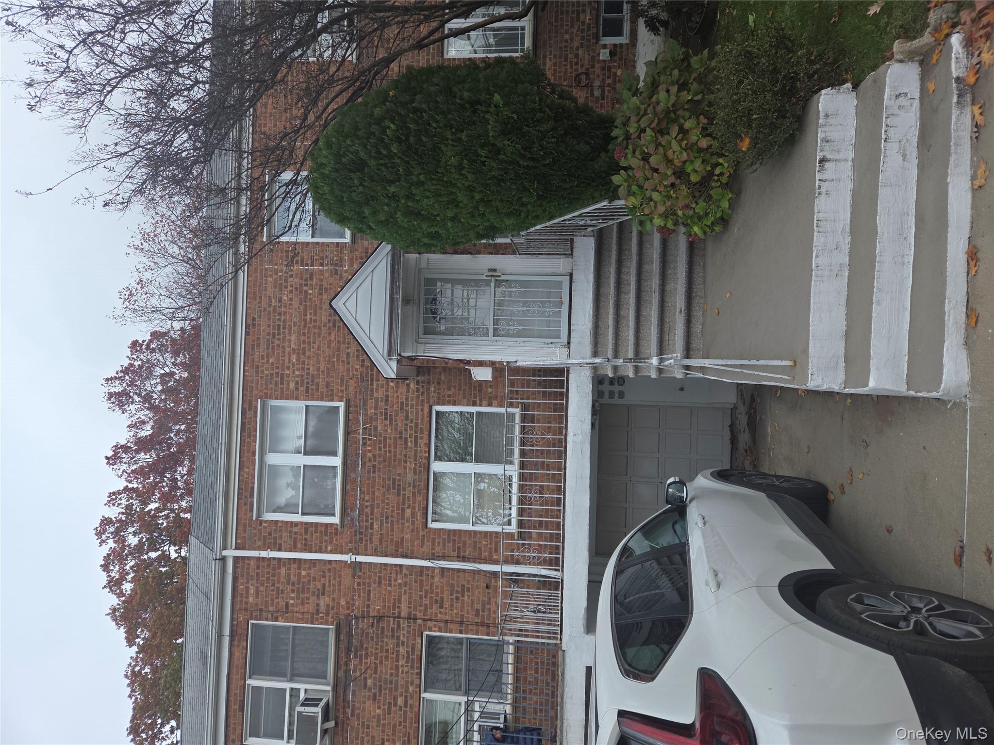 5627 210th Street Property Photo 1