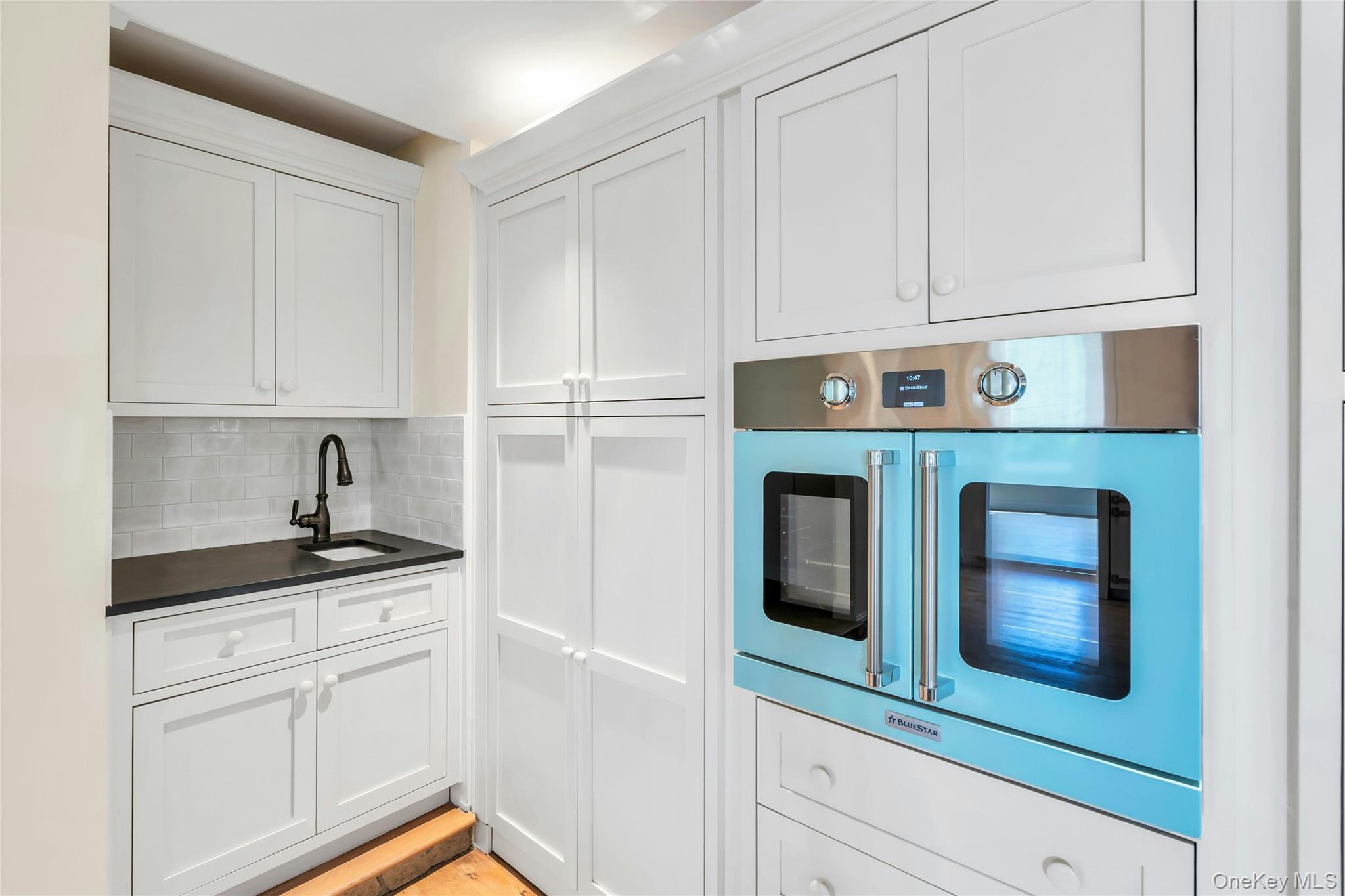 249 Gerritsen Avenue Property Photo 18