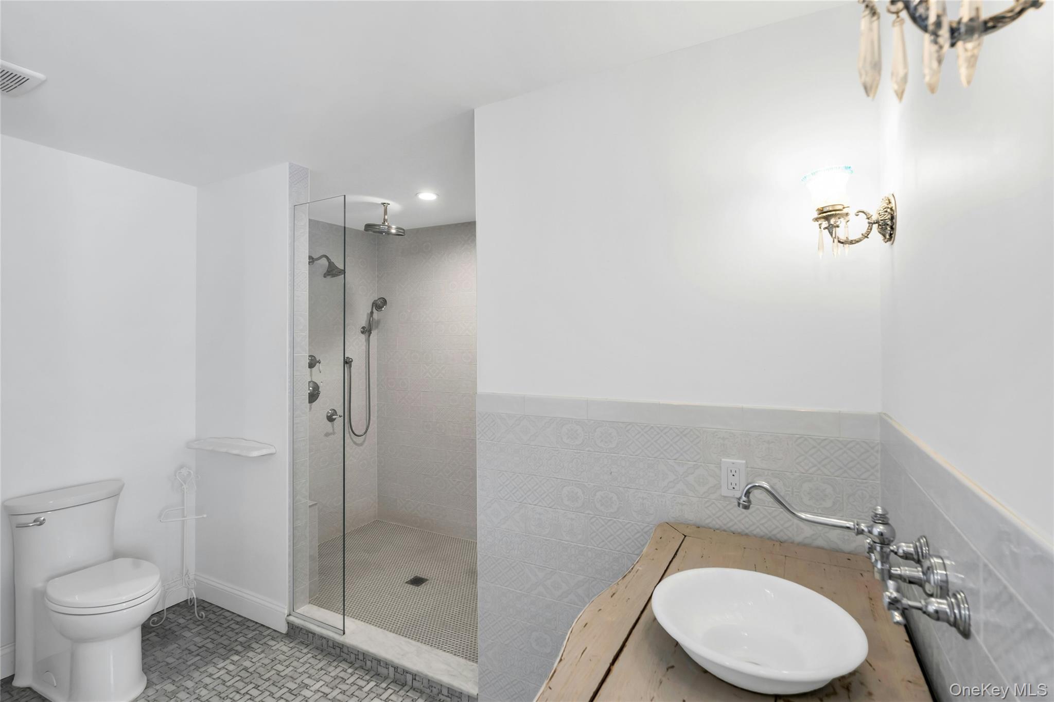 249 Gerritsen Avenue Property Photo 33