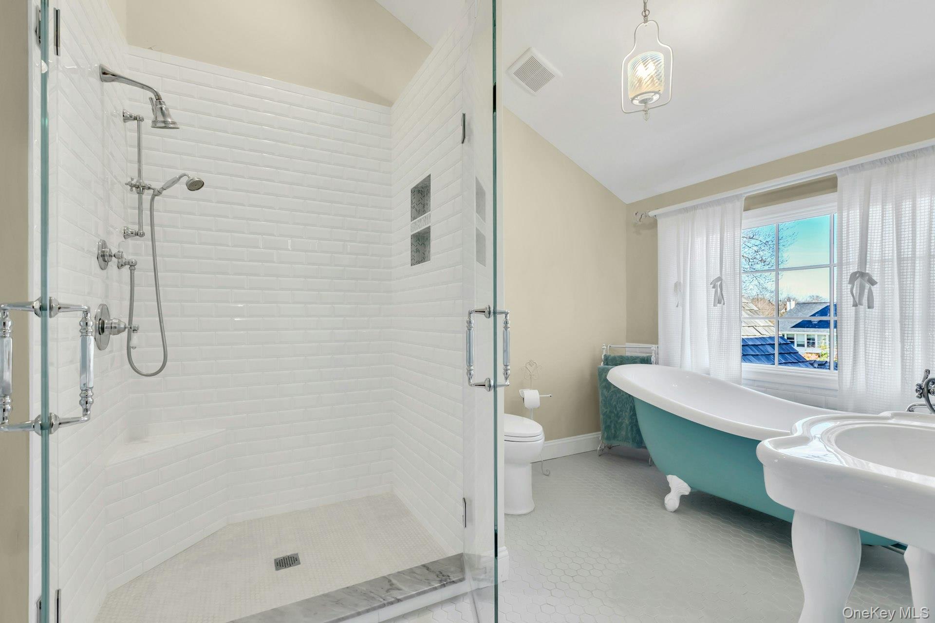 249 Gerritsen Avenue Property Photo 39