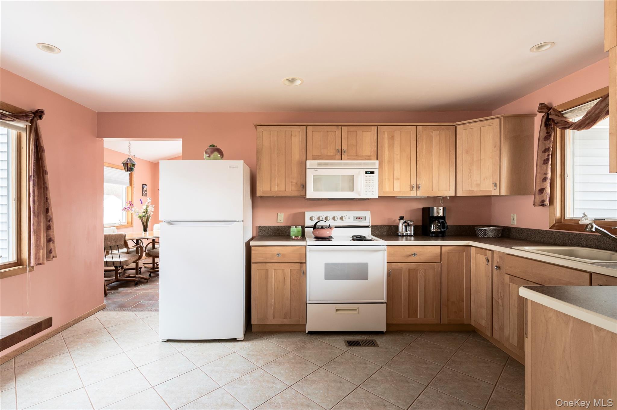 21 Woodridge Road Property Photo 11