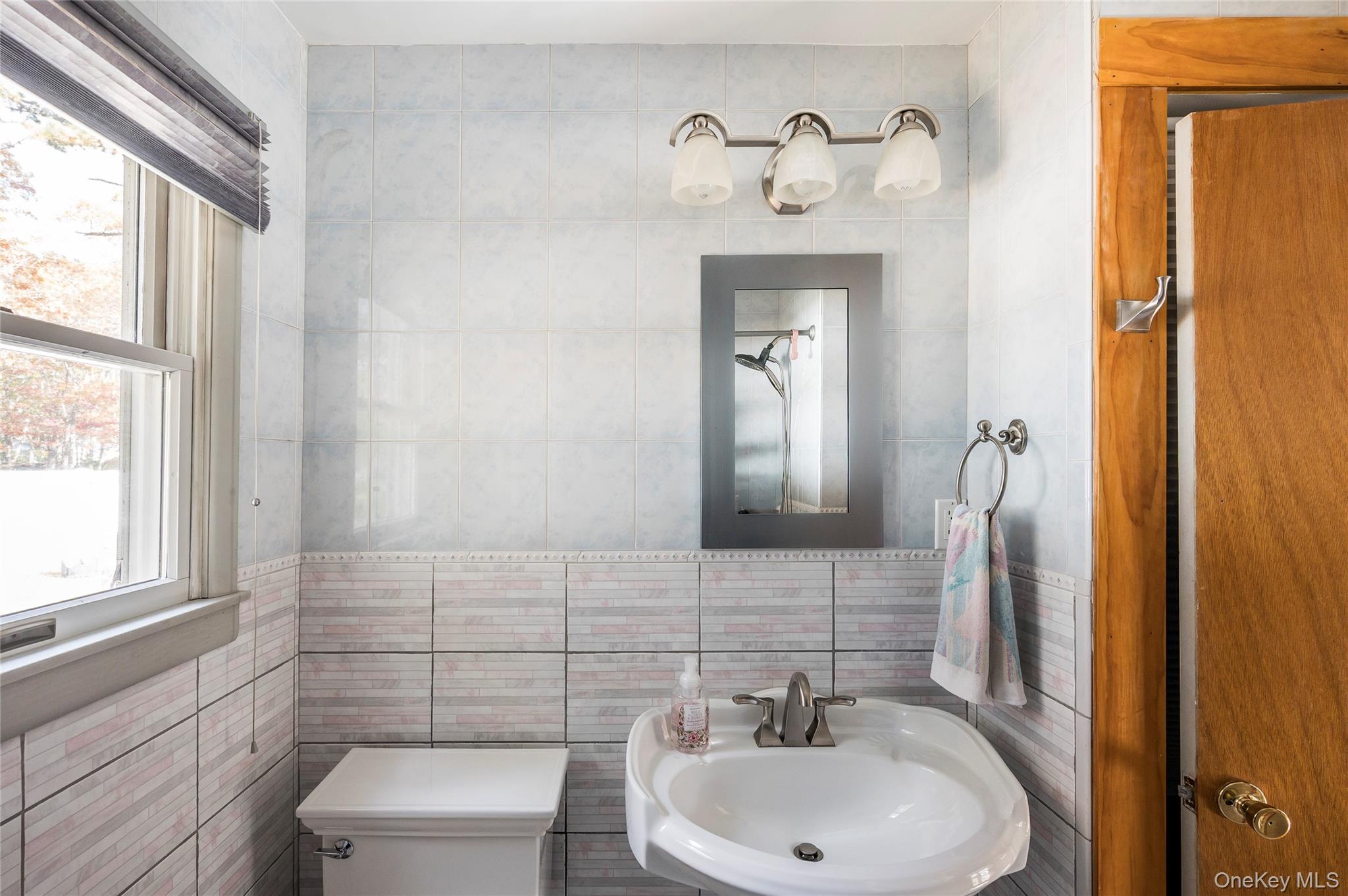 21 Woodridge Road Property Photo 16