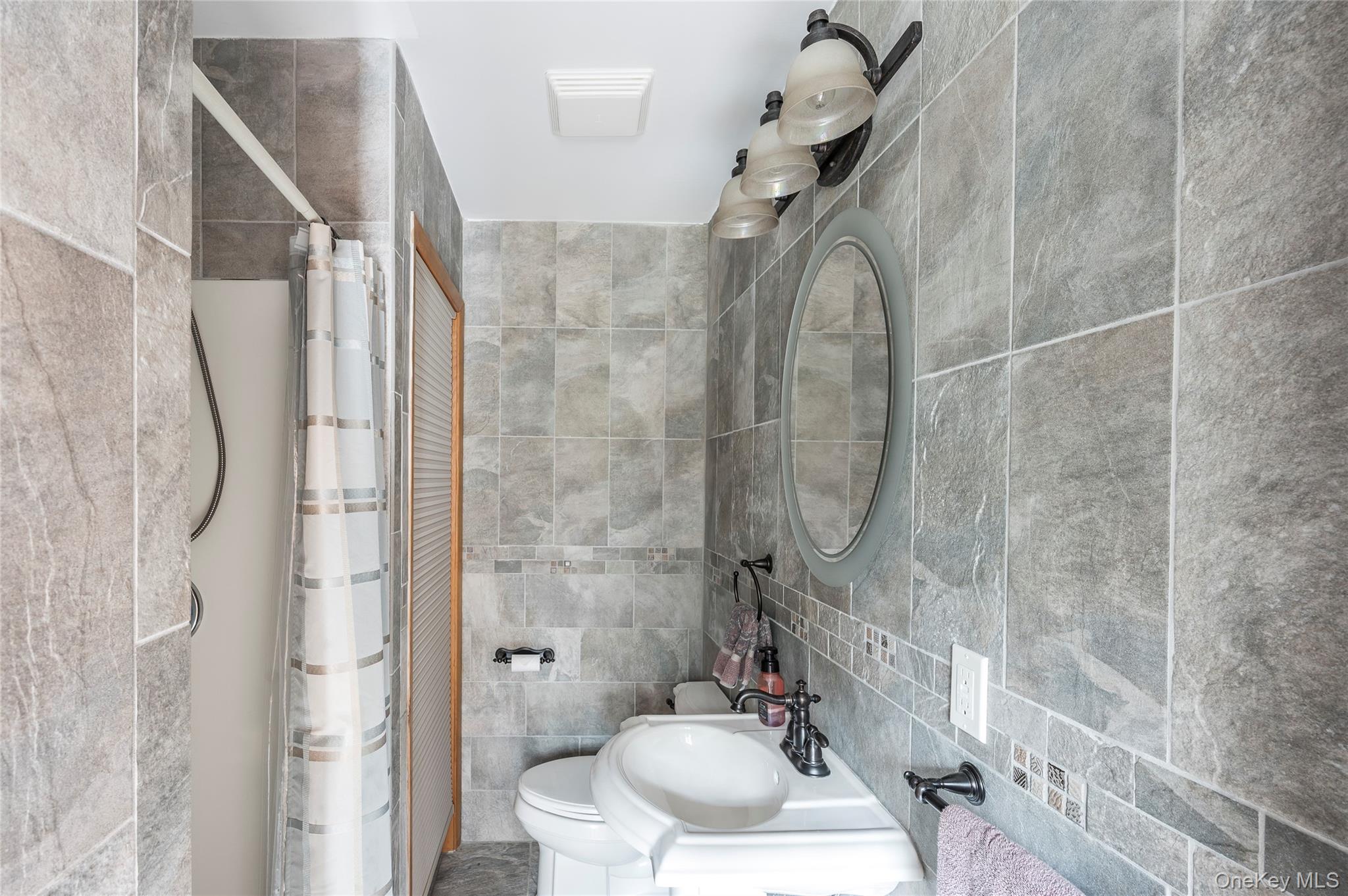 21 Woodridge Road Property Photo 22