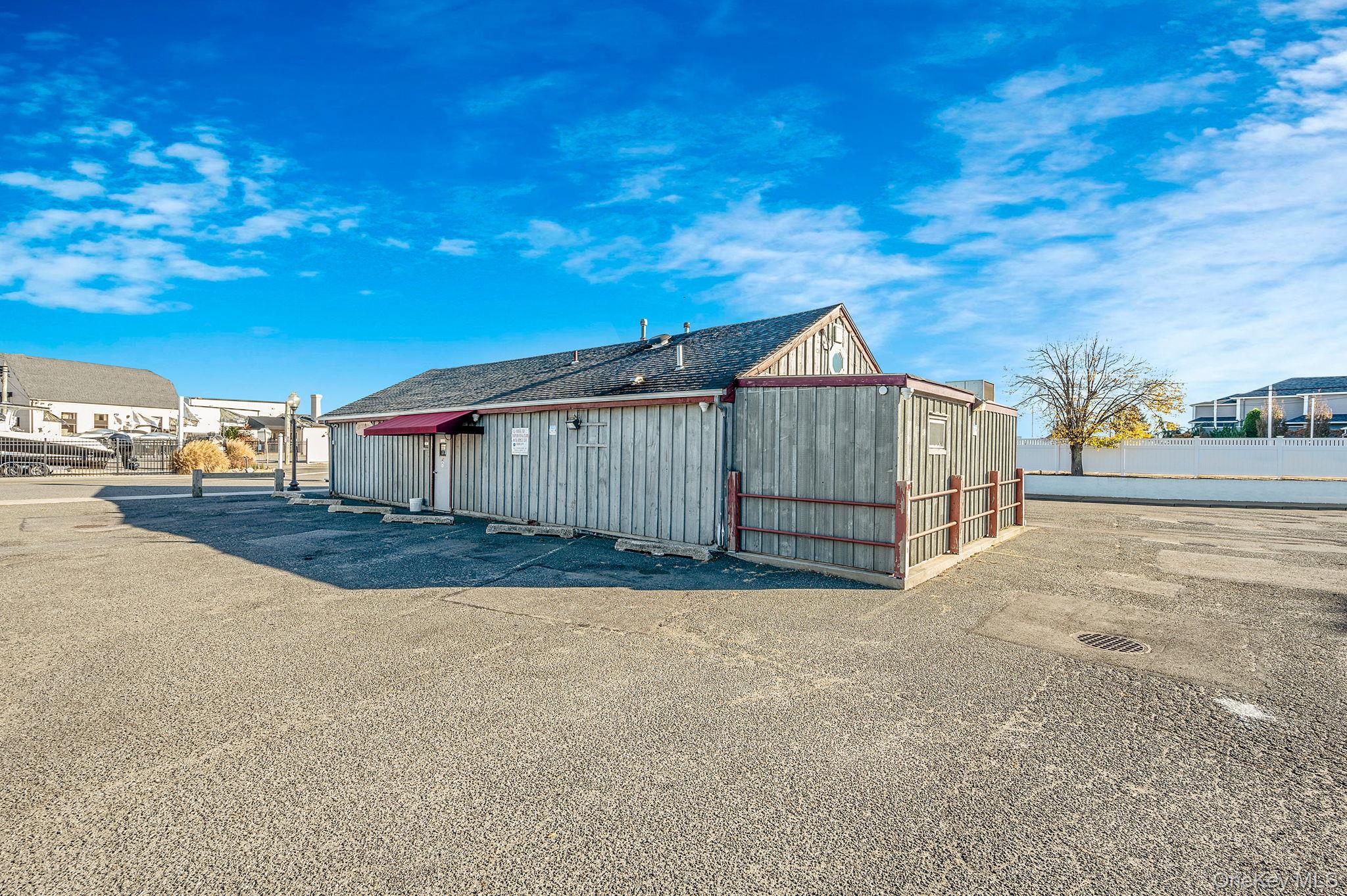 470 Fire Island Avenue Property Photo 27