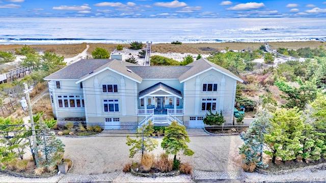 605 Dune Road Property Photo 3