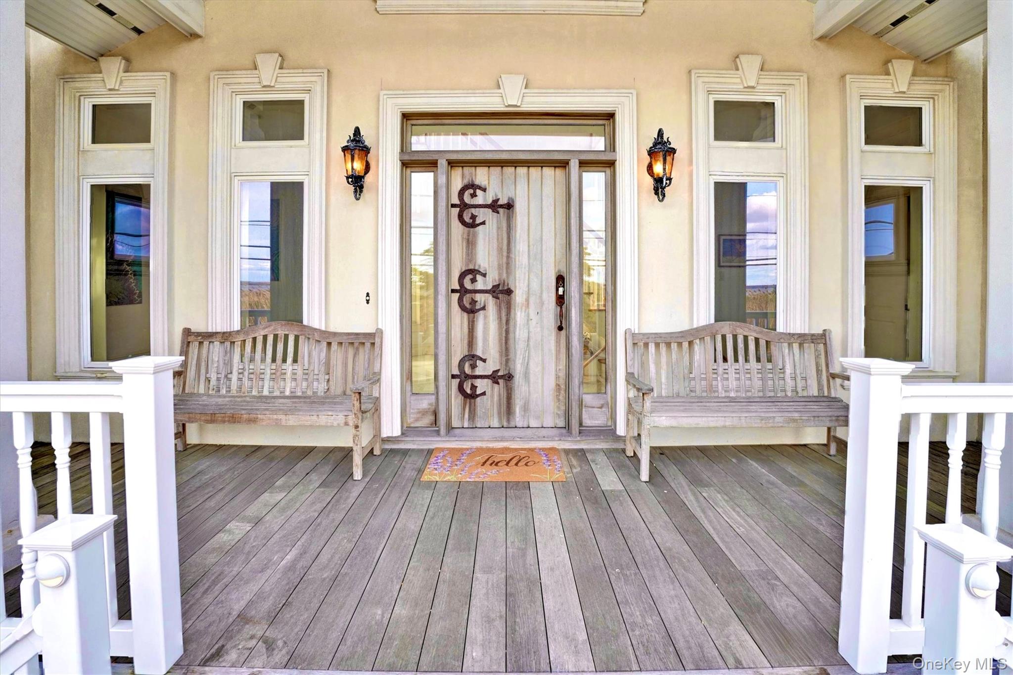 605 Dune Road Property Photo 9