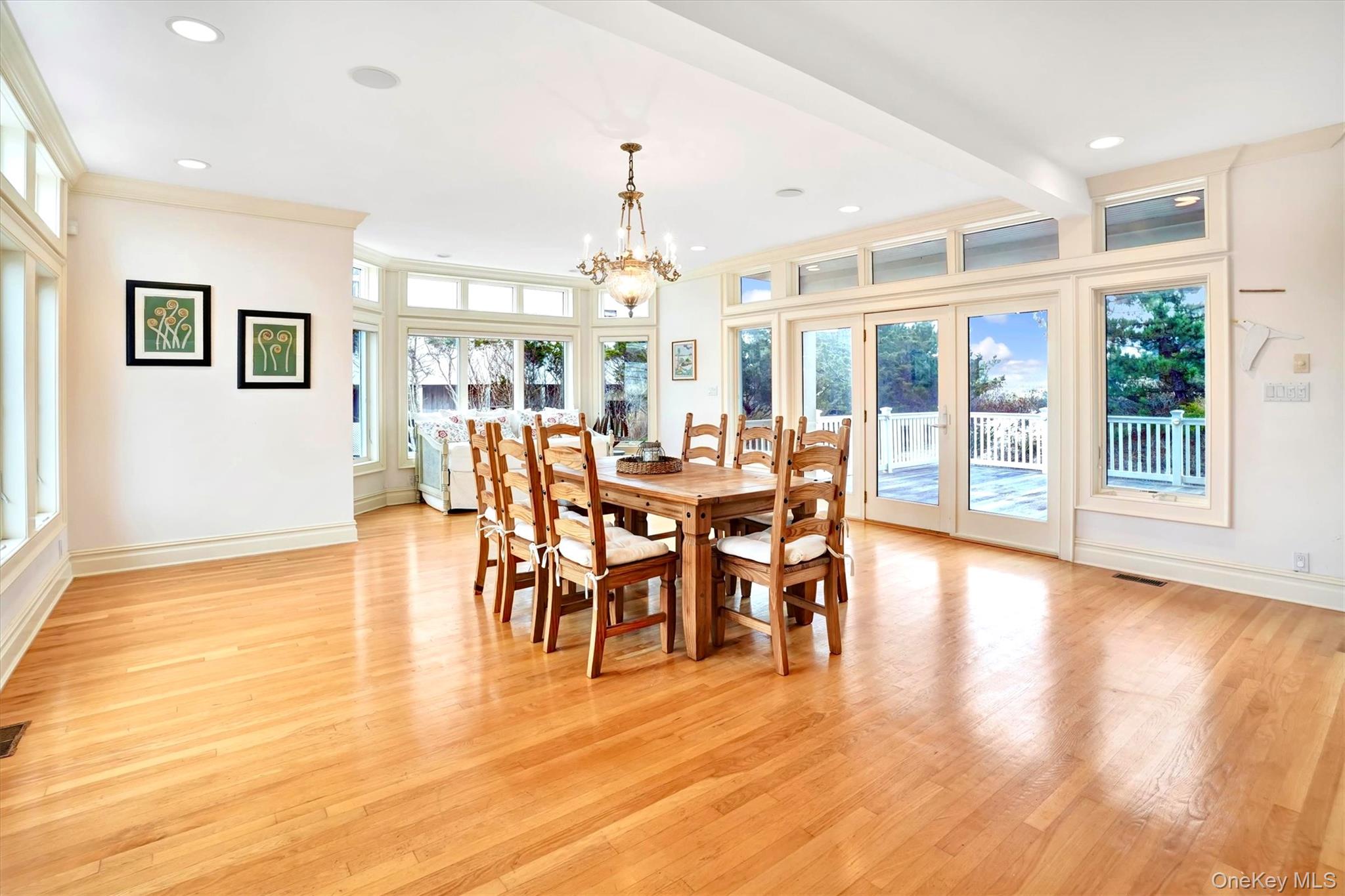605 Dune Road Property Photo 15