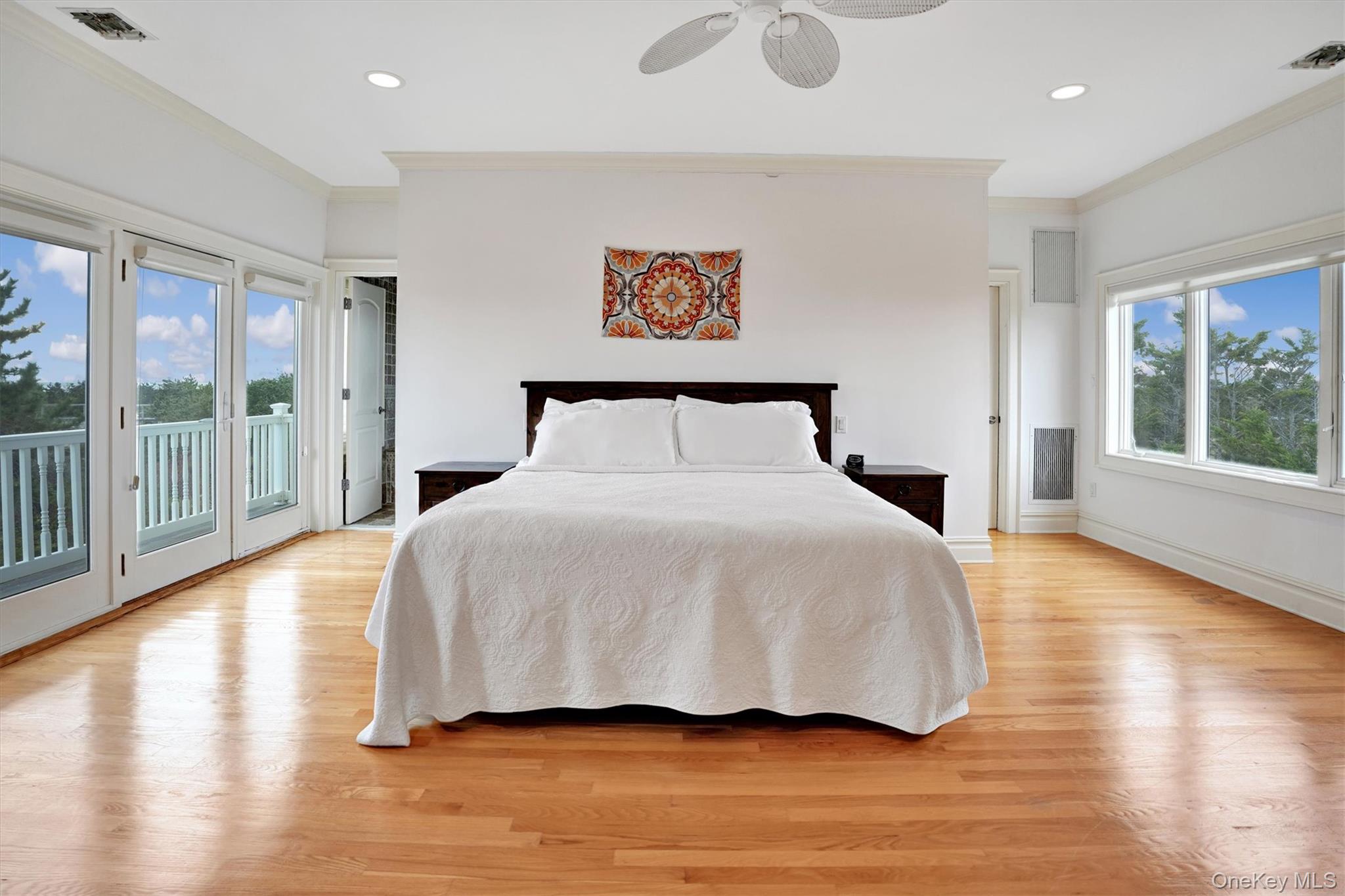 605 Dune Road Property Photo 26