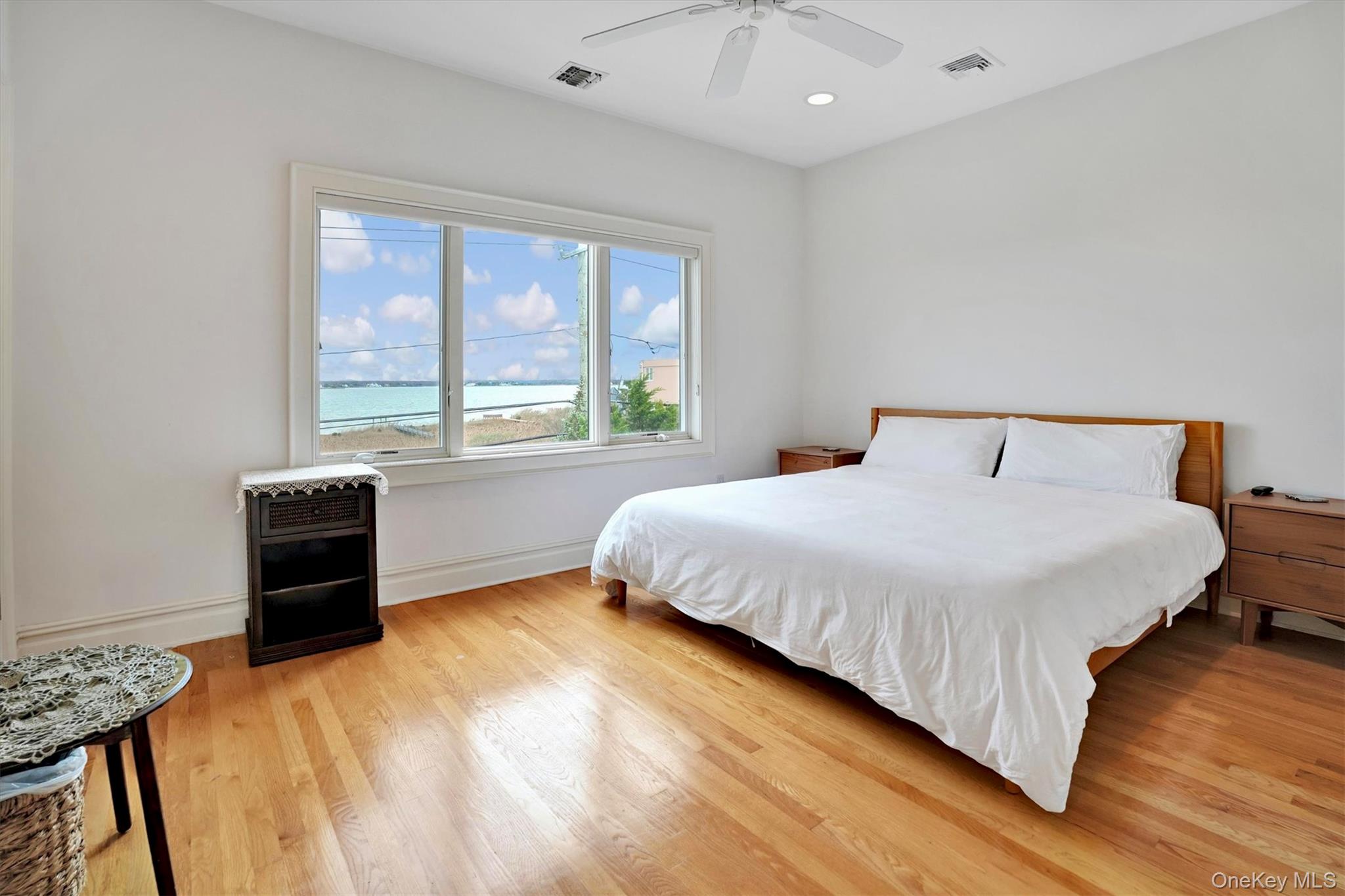 605 Dune Road Property Photo 39