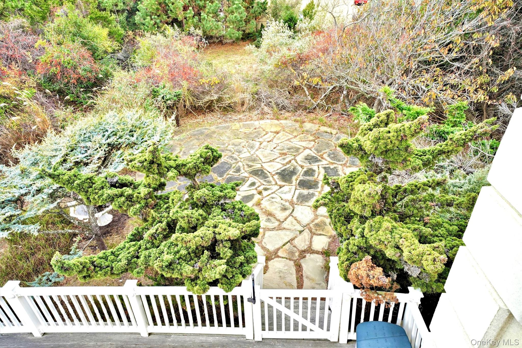 605 Dune Road Property Photo 44