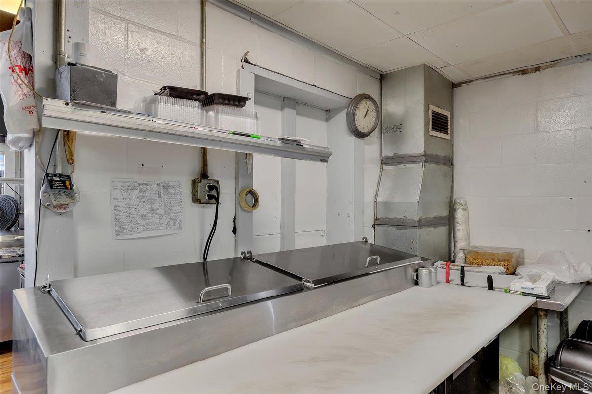 75 Saratoga Avenue Property Photo 15