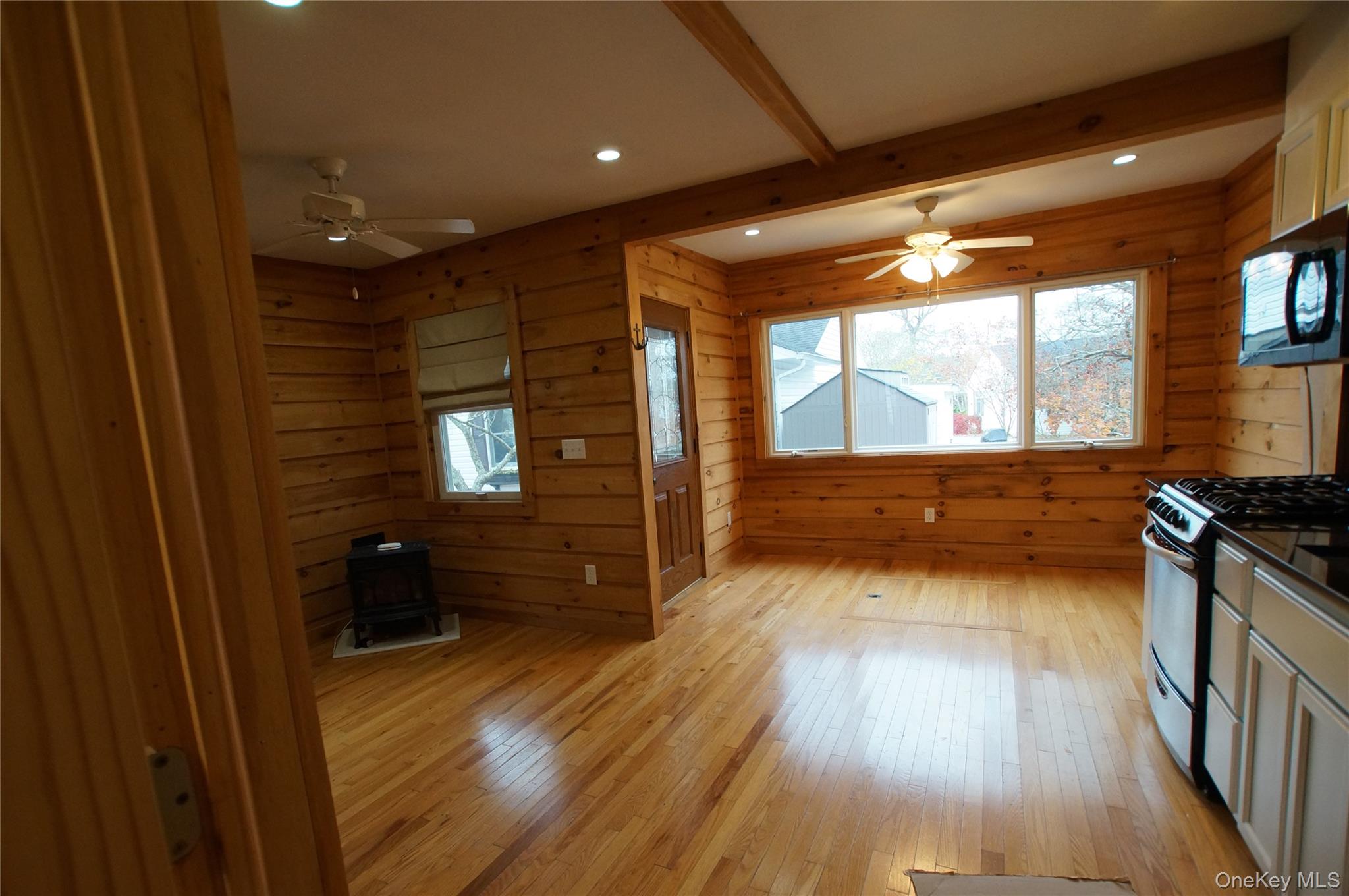 12 E Tiana Road #6 Property Photo 6