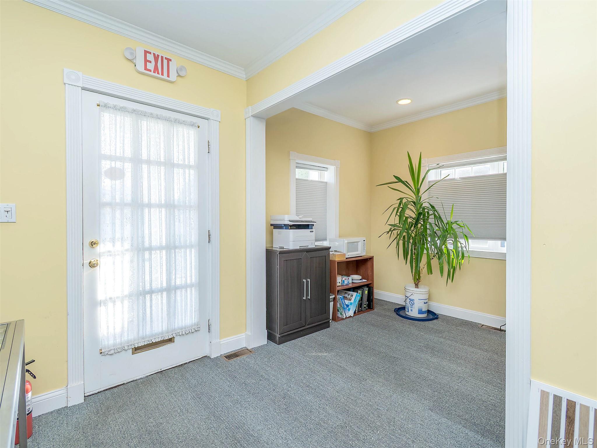 17 S Maryland Avenue Property Photo 7