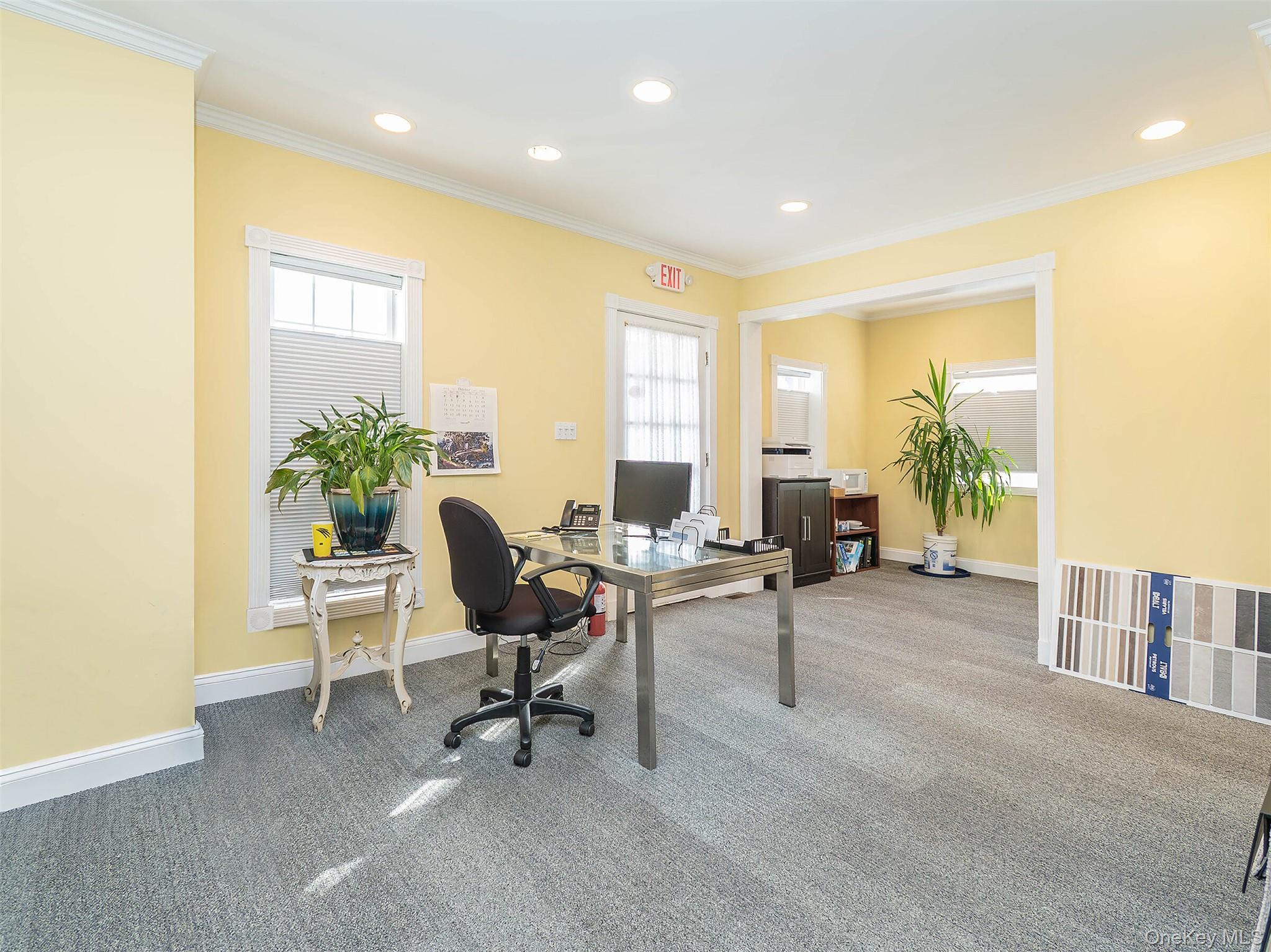 17 S Maryland Avenue Property Photo 10