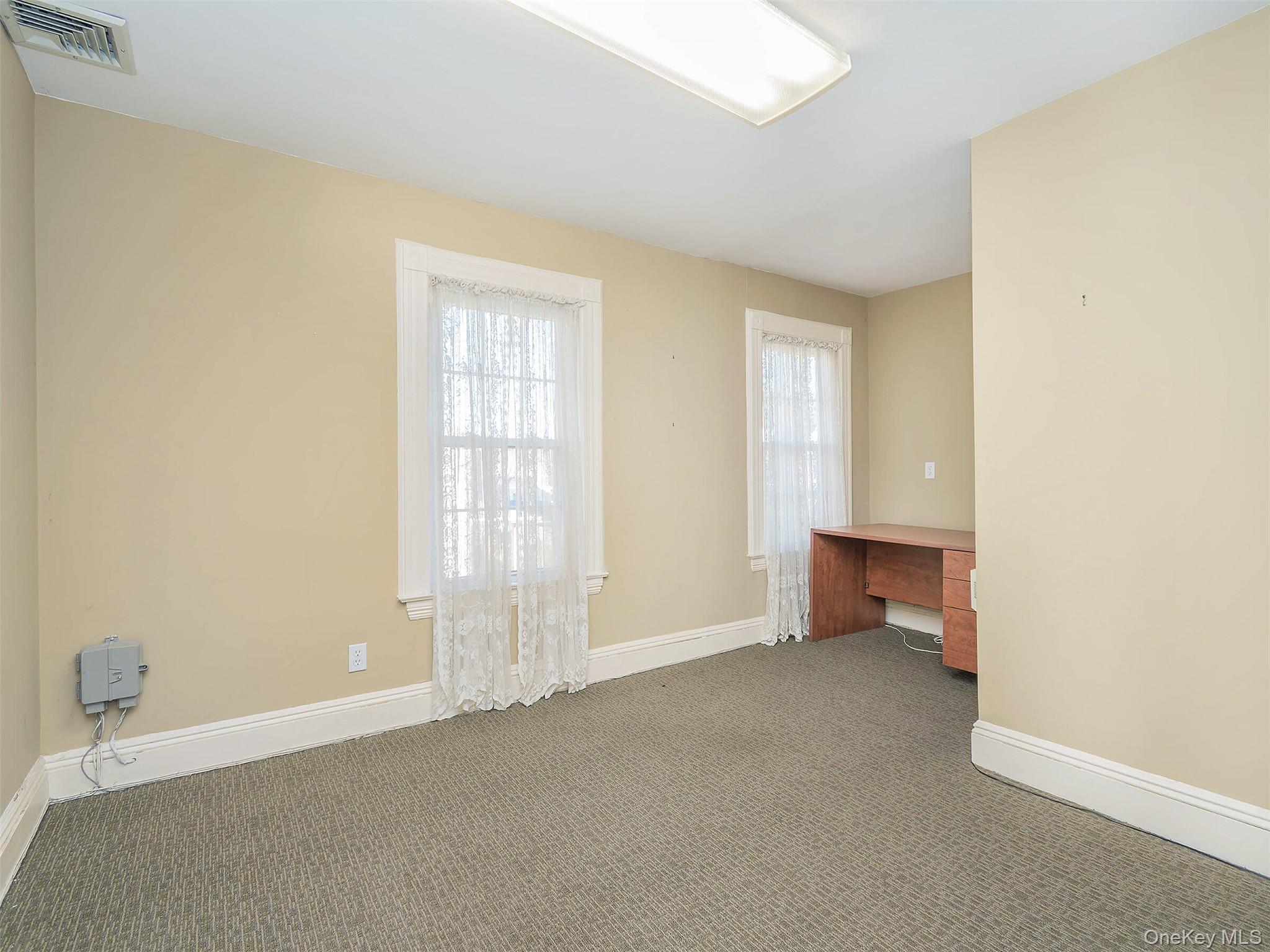 17 S Maryland Avenue Property Photo 24