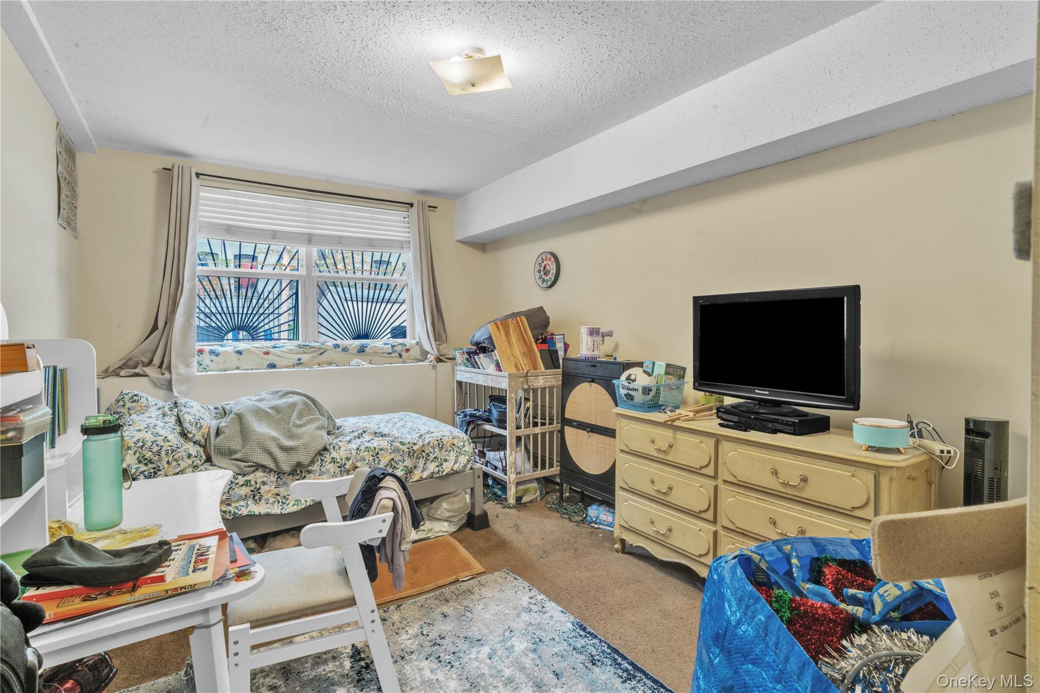 221 Macdougal Street Property Photo 12