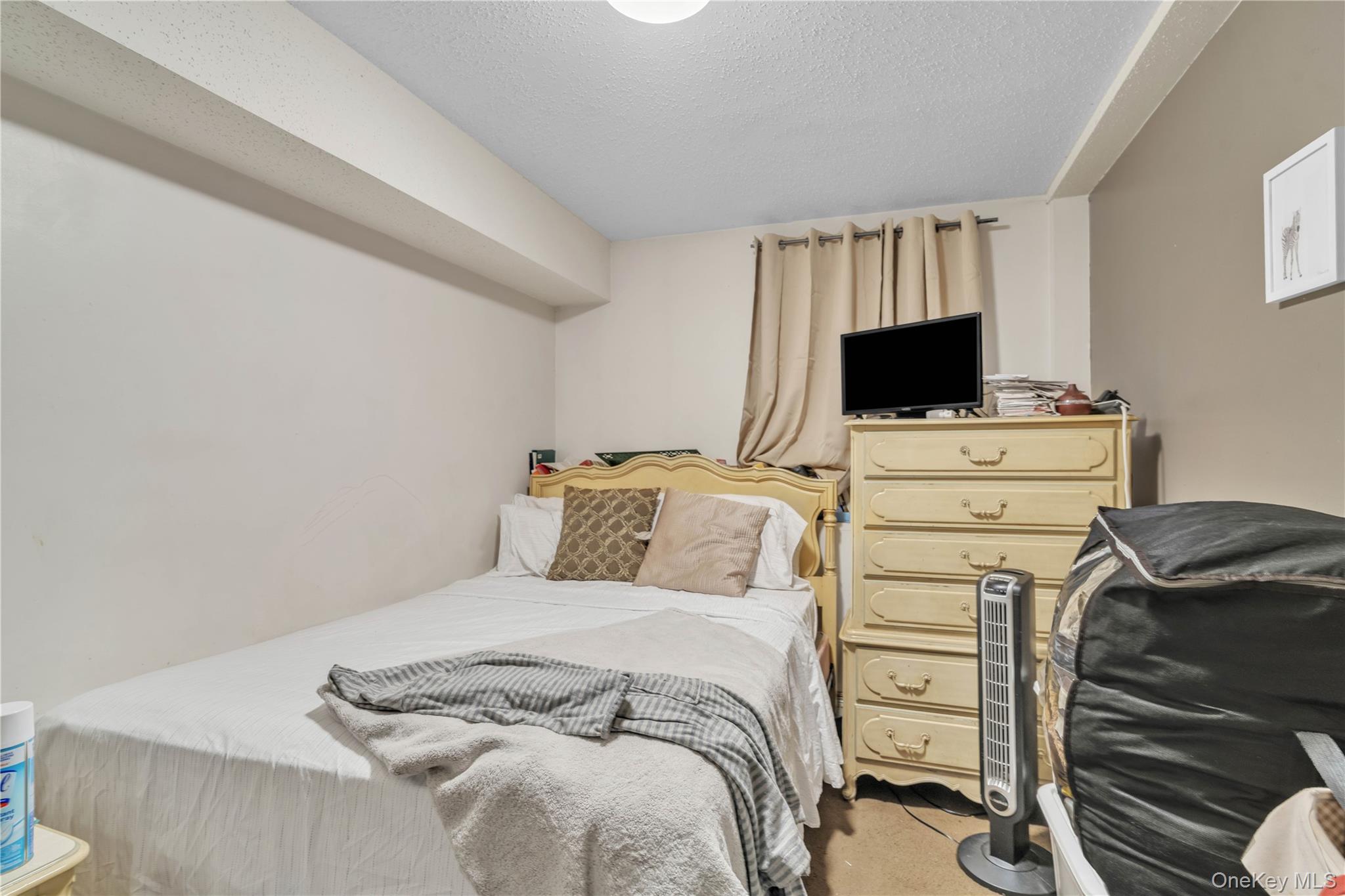 221 Macdougal Street Property Photo 13