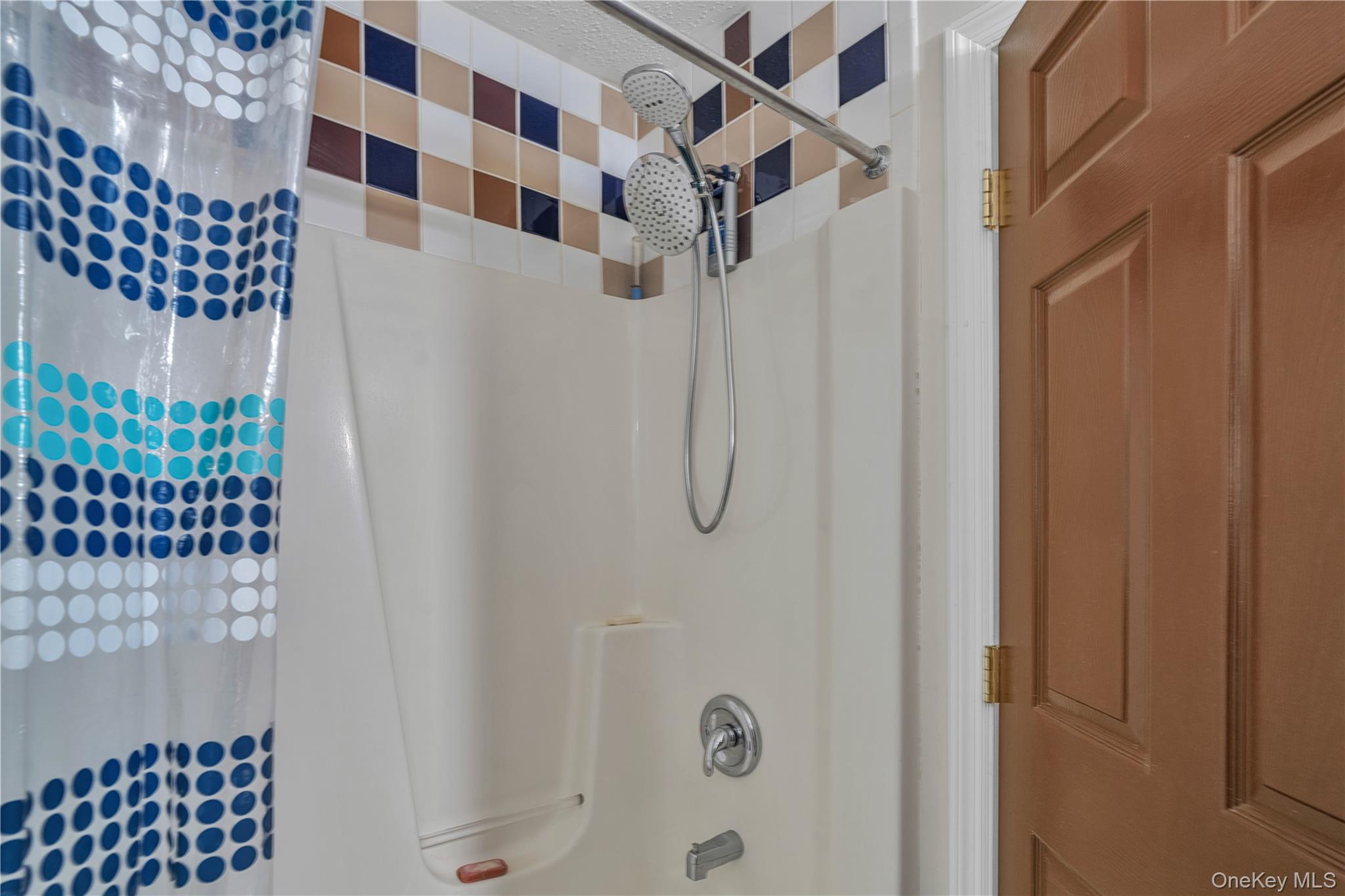 221 Macdougal Street Property Photo 20