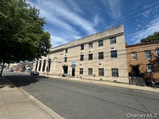 11 E Hawthorne Avenue Suite Property Photo 1