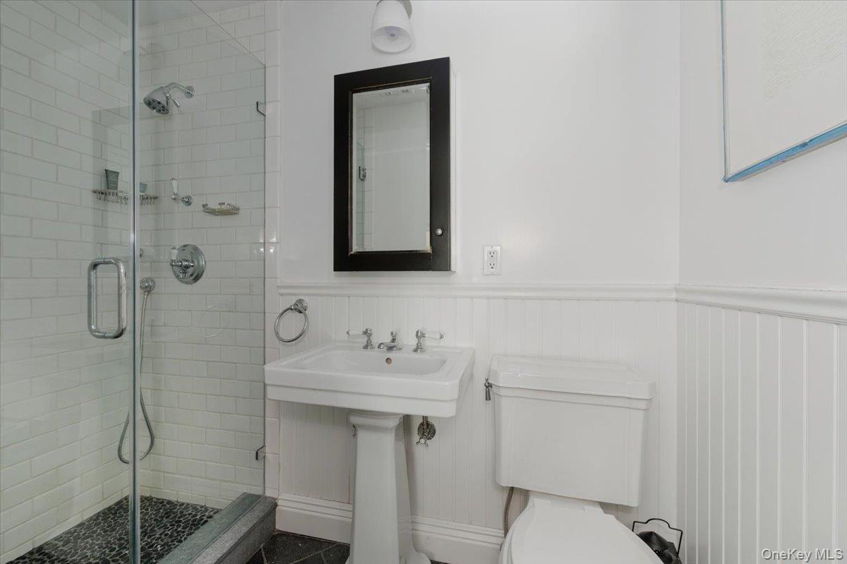 134 Dutchess Boulevard Property Photo 29
