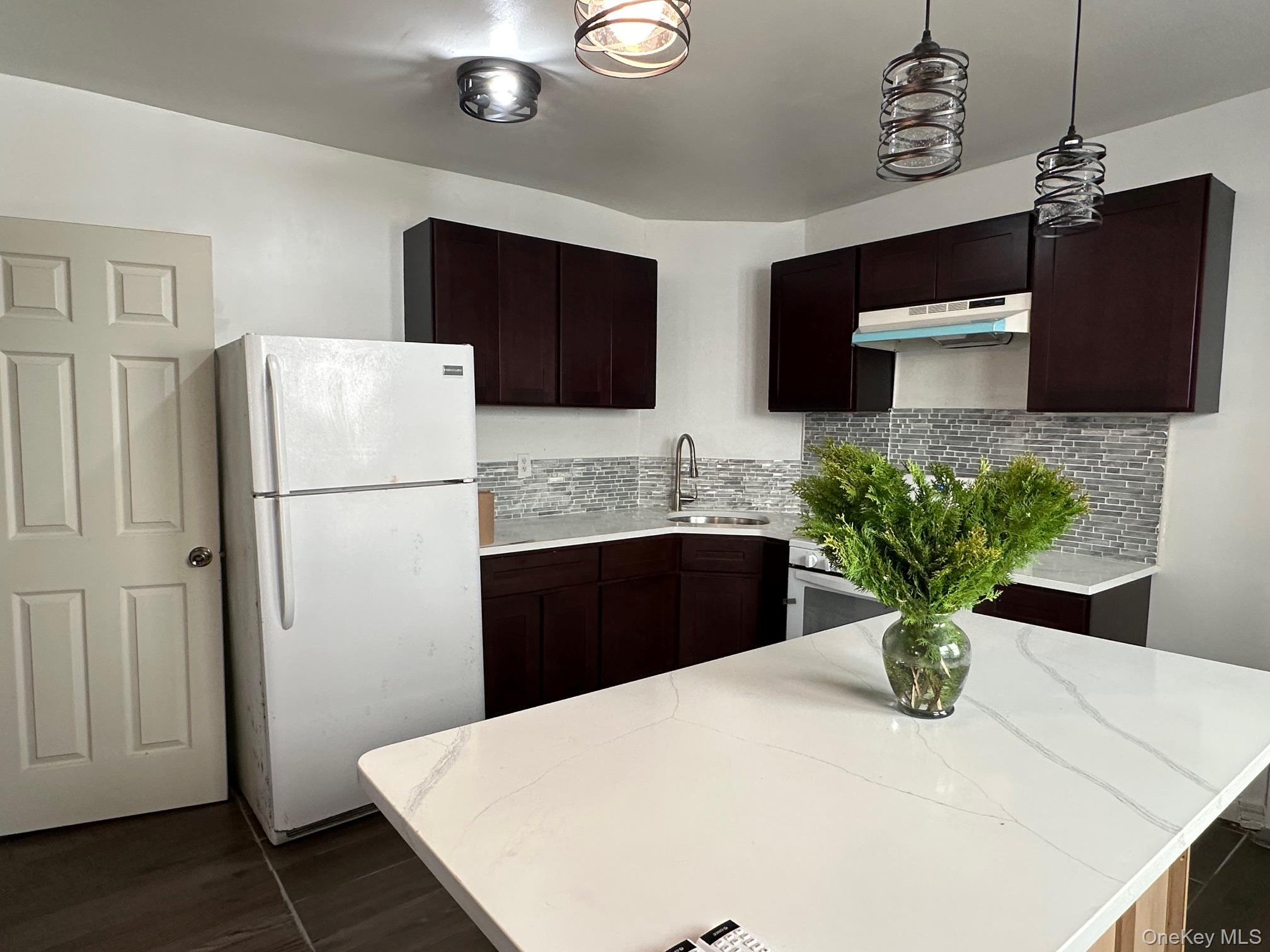 11650 128th Street Property Photo 1