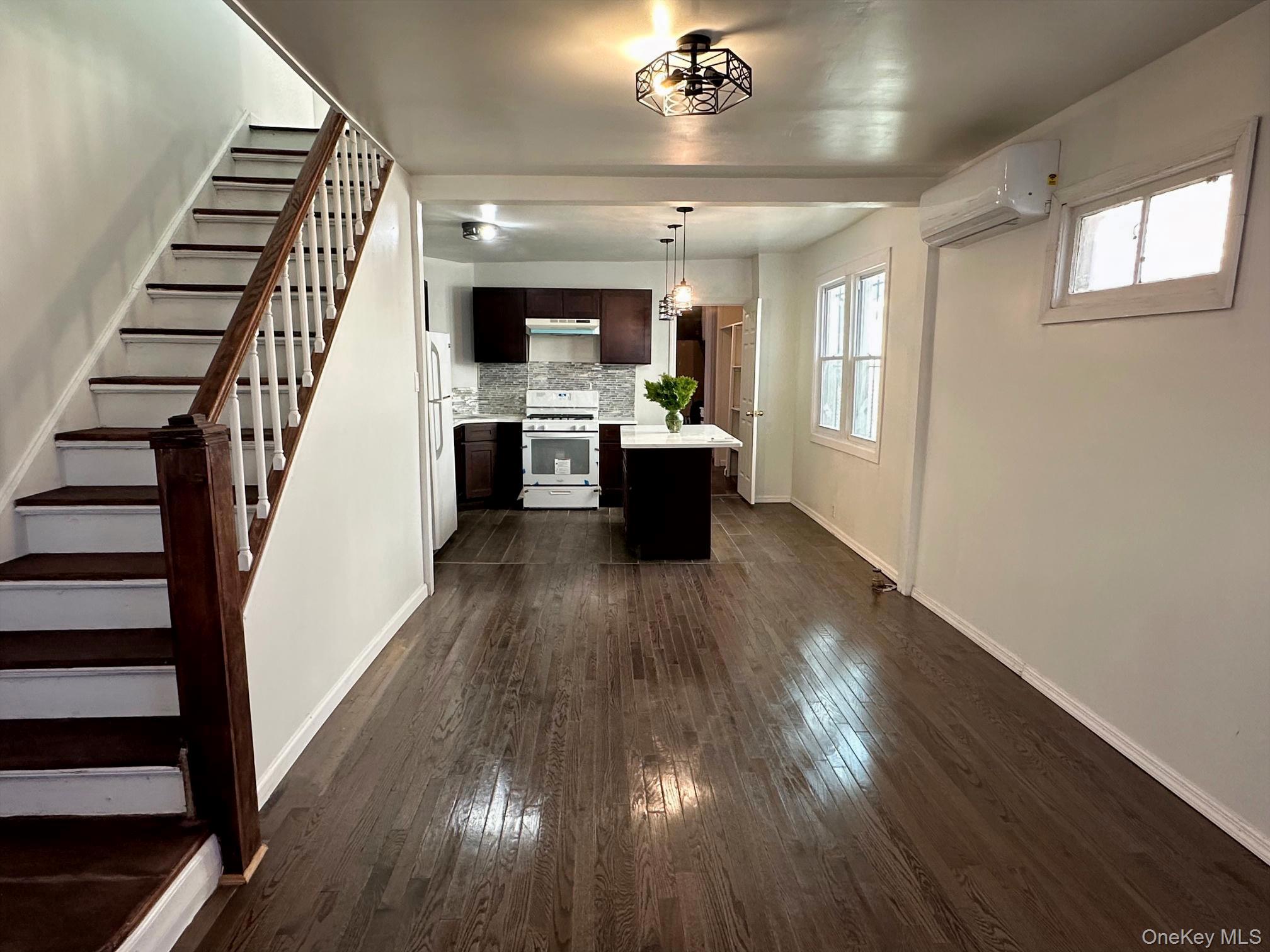 11650 128th Street Property Photo 3