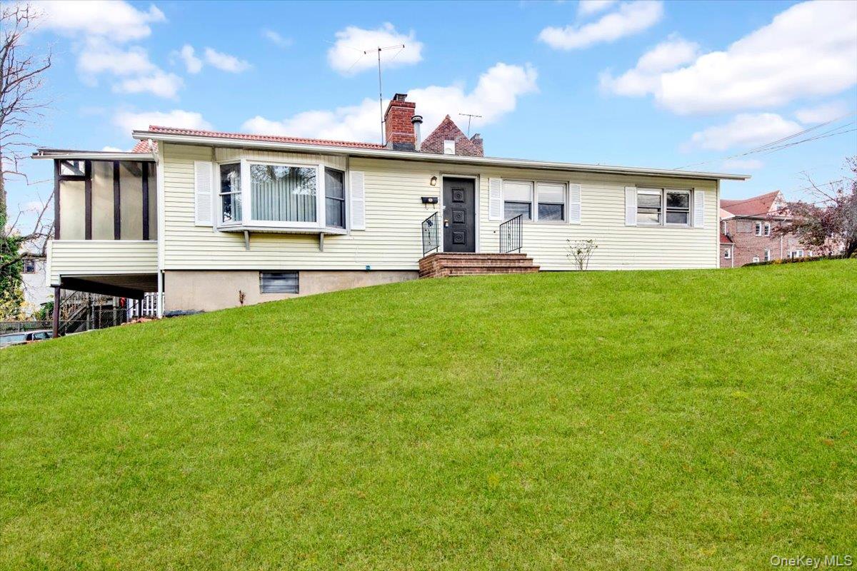 400 Egmont Avenue Property Photo 1